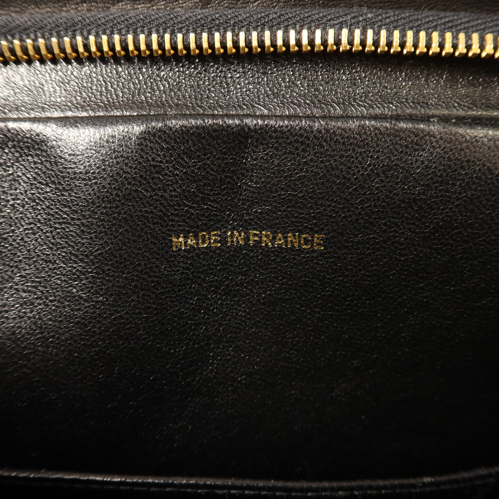 CHANEL 羊皮皮革Chain Shoulder金扣鏈帶肩背袋