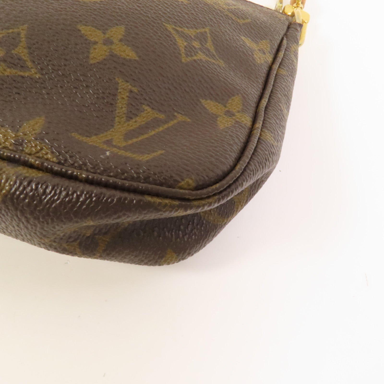 LOUIS VUITTON Monogram Pochette Accessoires金扣手挽袋棕色