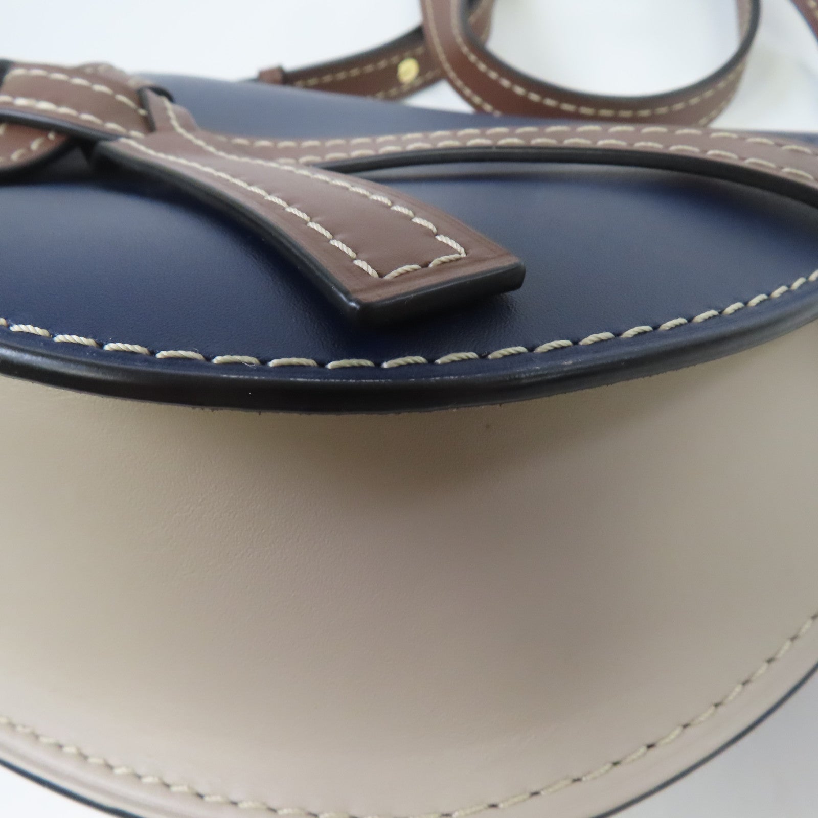 LOEWE 牛皮皮革Small Gate金扣肩背袋藍色/米色/啡色