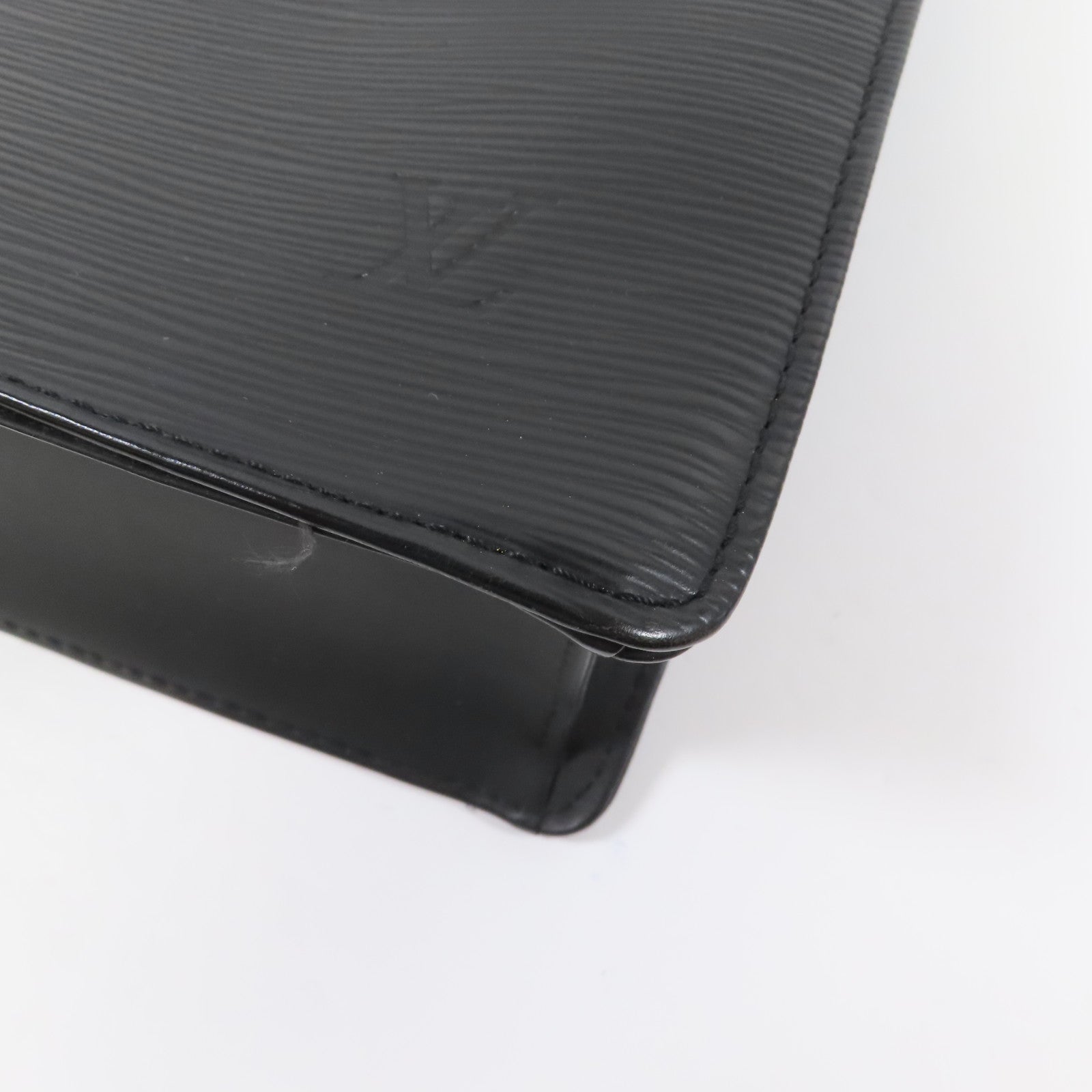 LOUIS VUITTON Epi Sac Plat銀扣手挽袋