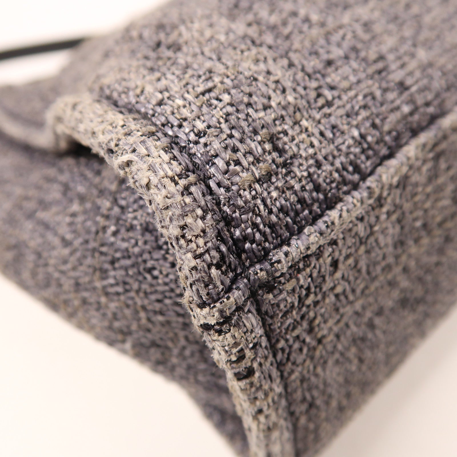 CHANEL Straw Deauville Tote金扣鏈帶肩背袋