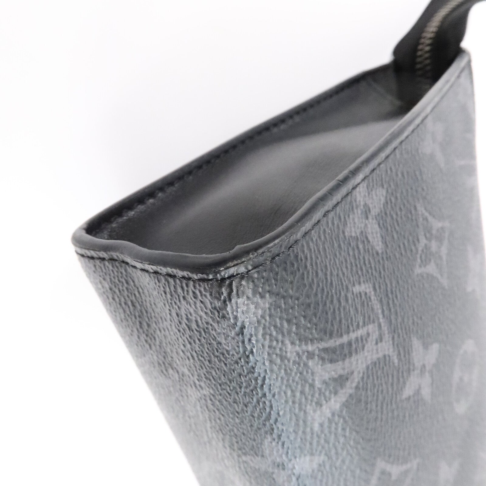 LOUIS VUITTON Monogram Eclipse Gaston銀扣肩背袋
