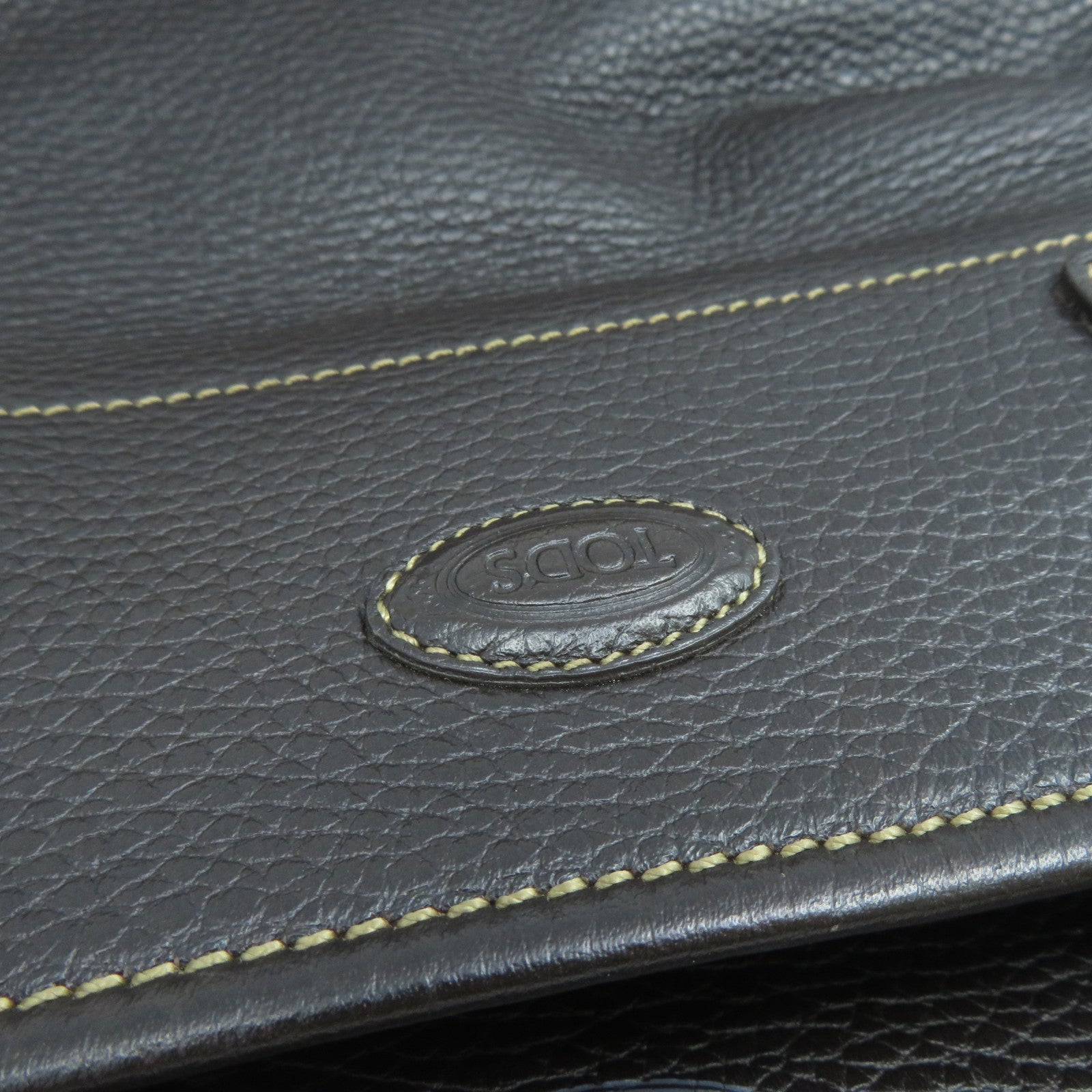 TOD’S 【清倉大減價】牛皮皮革Shoulder Bag銀扣肩背袋啡色
