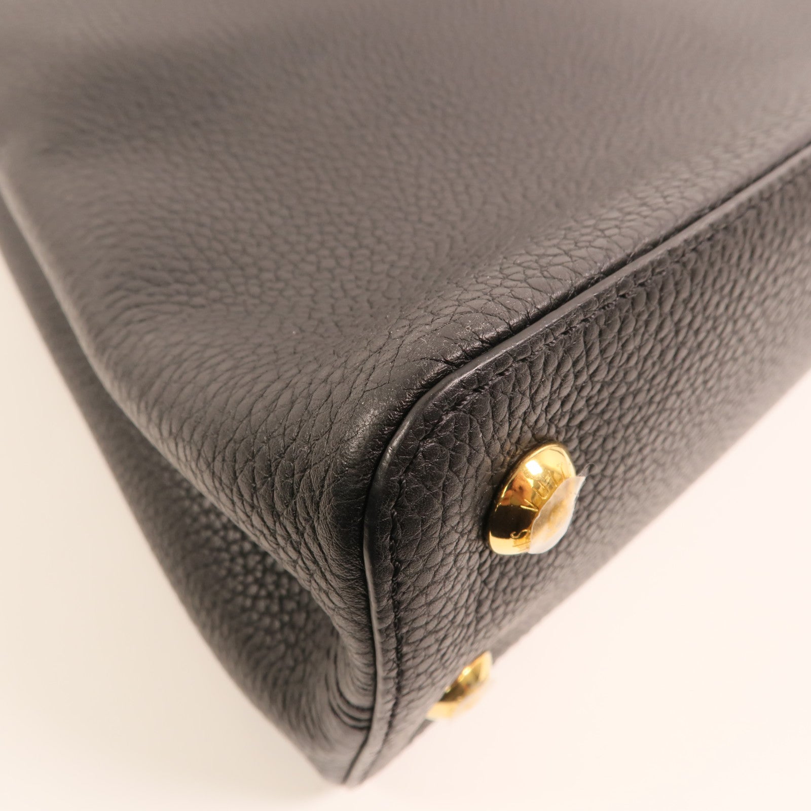 LOUIS VUITTON 牛皮皮革Capucines MM金扣手挽肩背兩用袋