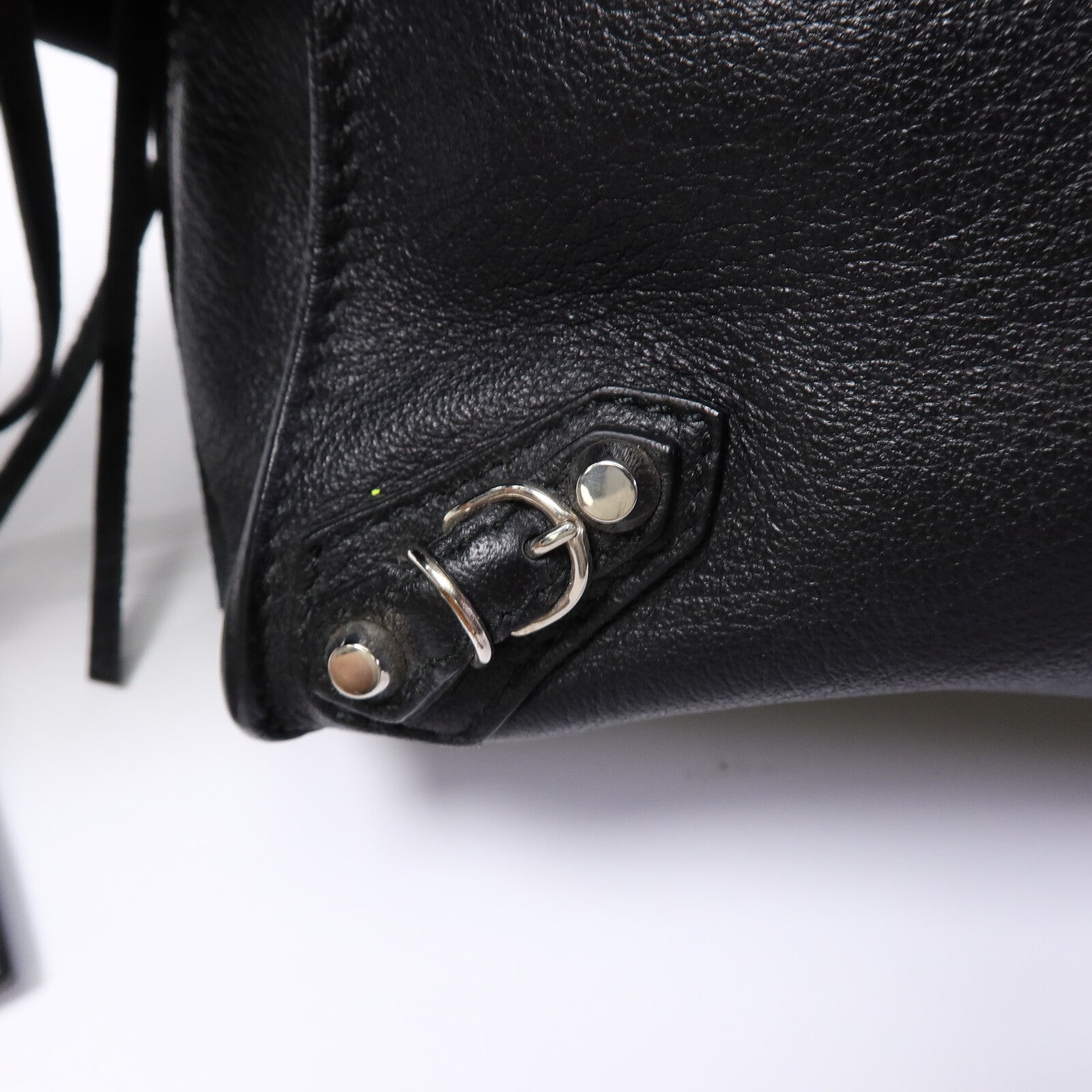 BALENCIAGA 牛皮皮革Paper A6 Zip Around手挽肩背兩用袋
