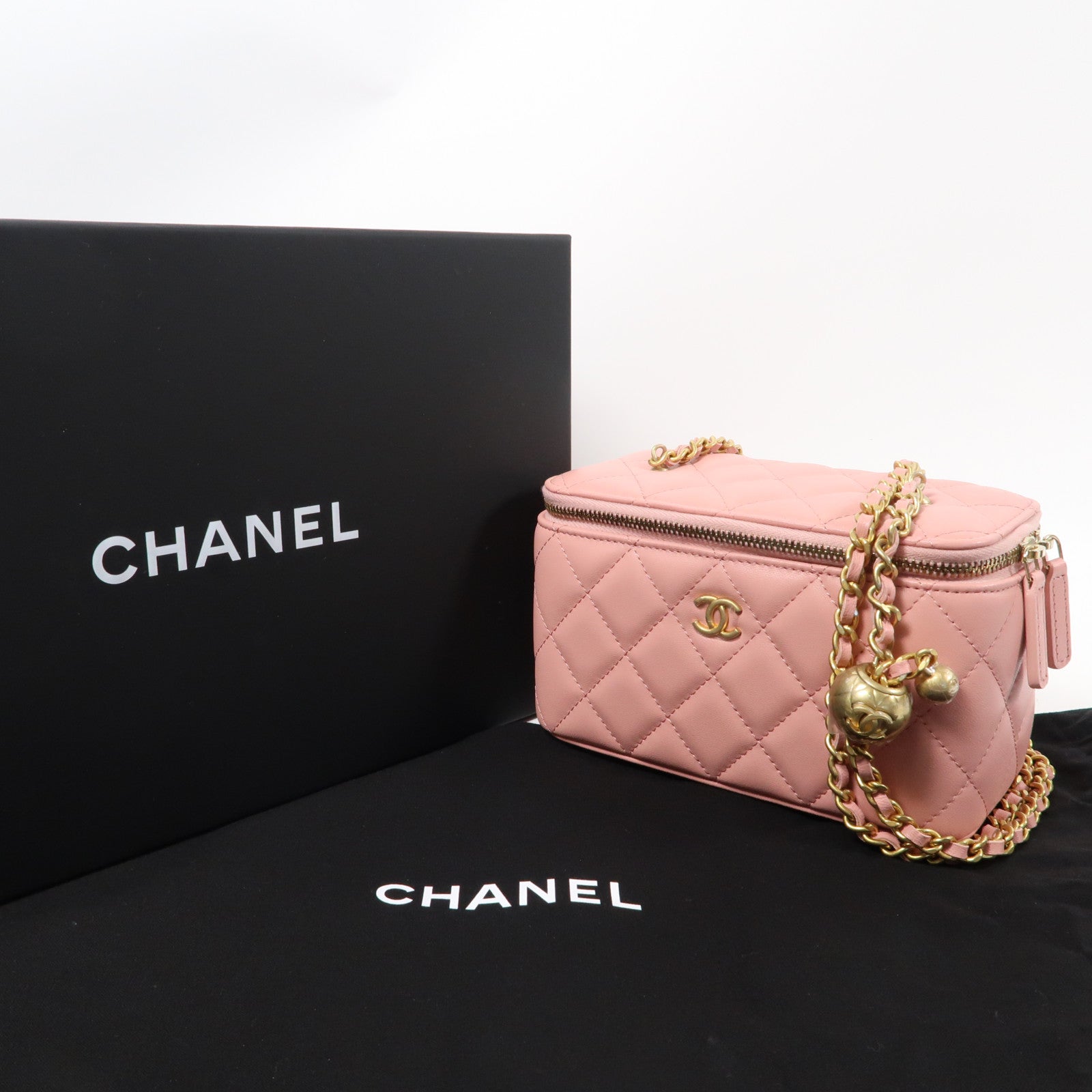 CHANEL 菱格羊皮皮革Vanity Case金扣鏈帶肩背袋粉紅色