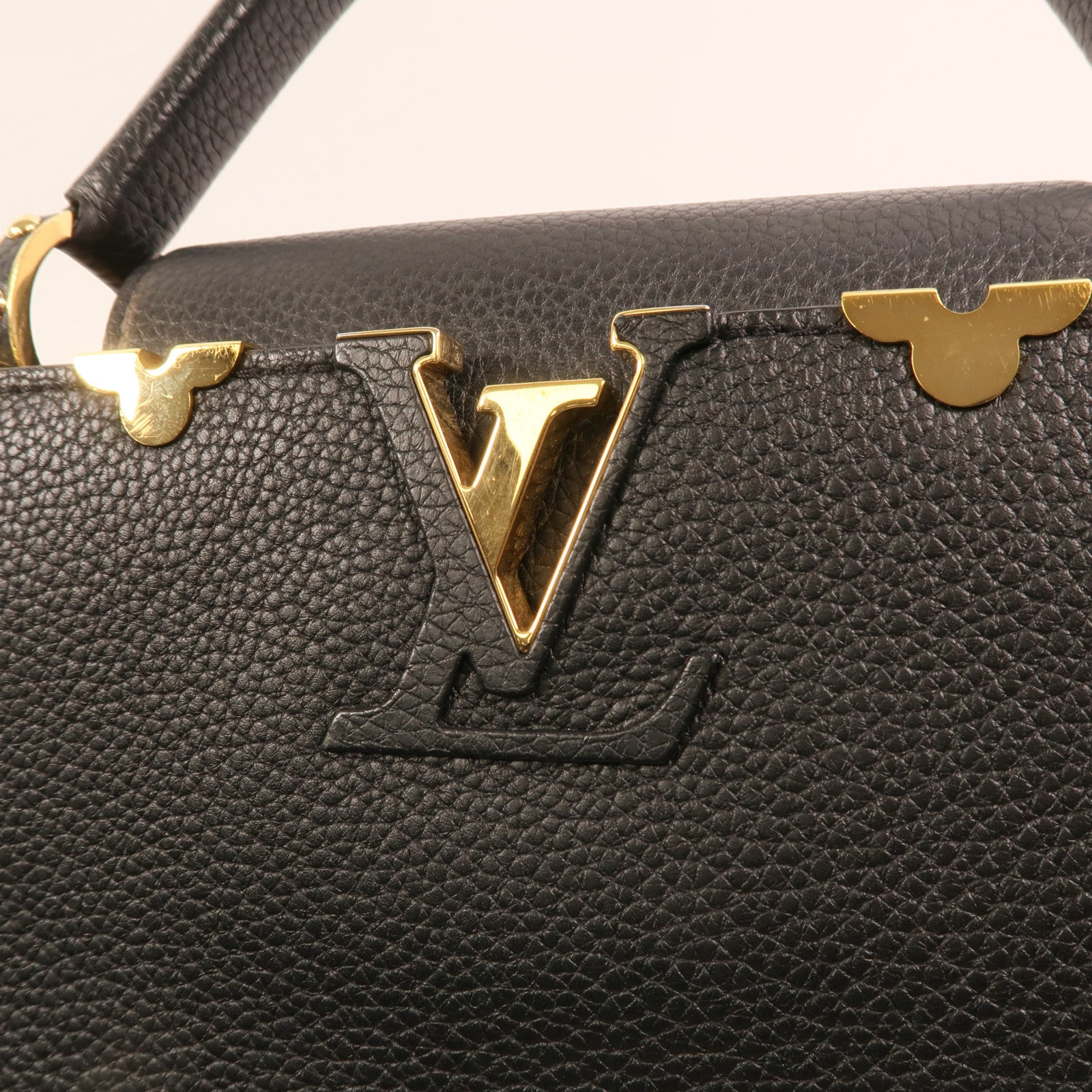 LOUIS VUITTON 牛皮皮革Capucines MM金扣手挽肩背兩用袋