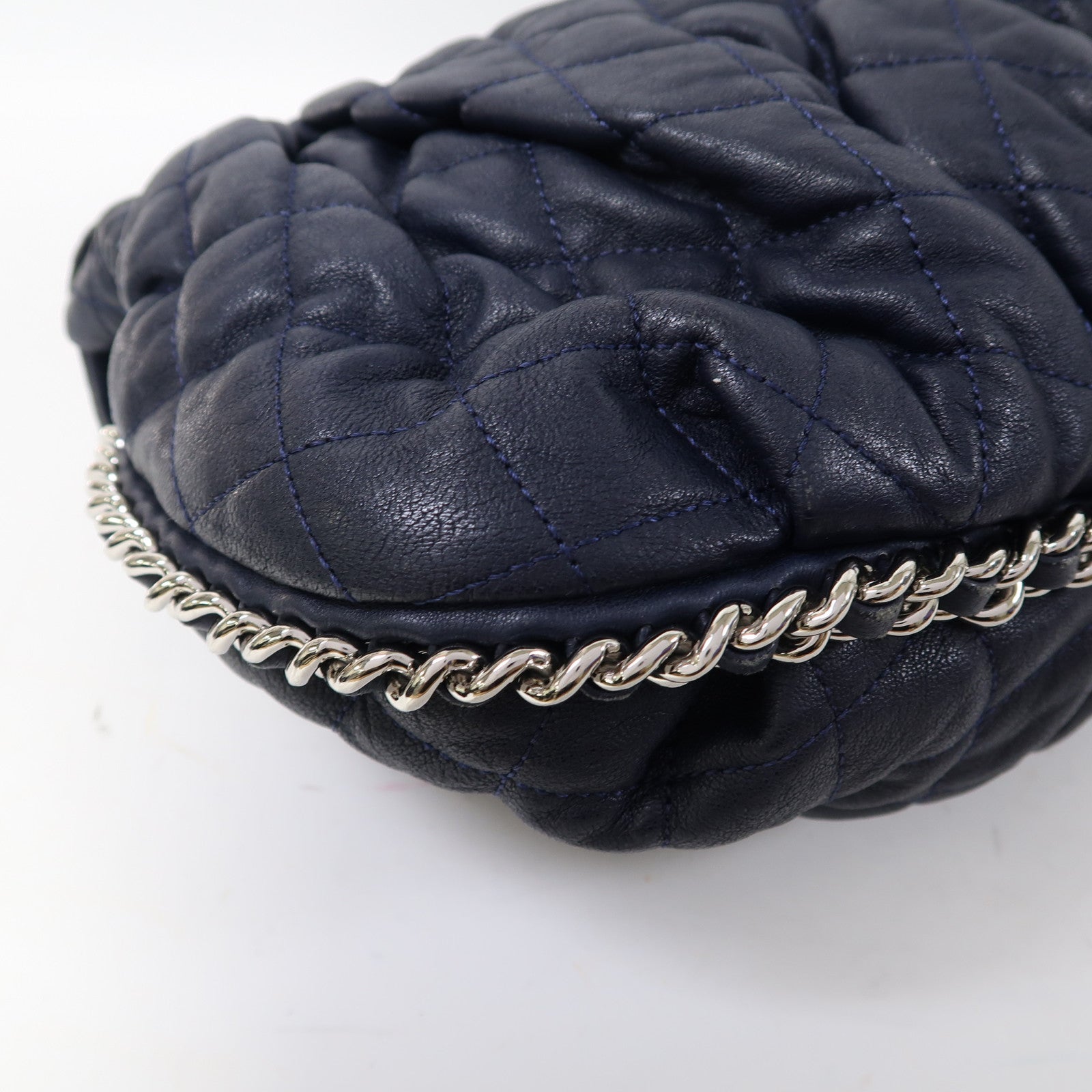 CHANEL 菱格牛皮皮革Chain Shoulder銀扣鏈帶肩背袋深藍色
