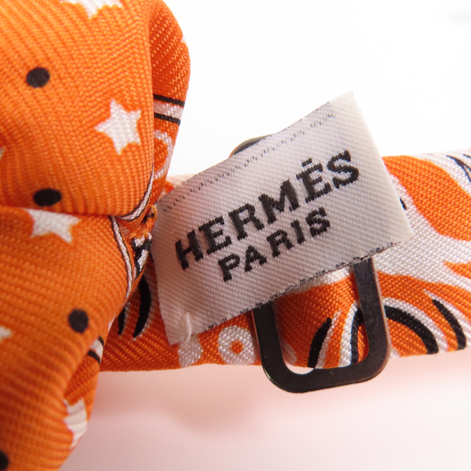HERMES 絲質Bowtie銀扣領結