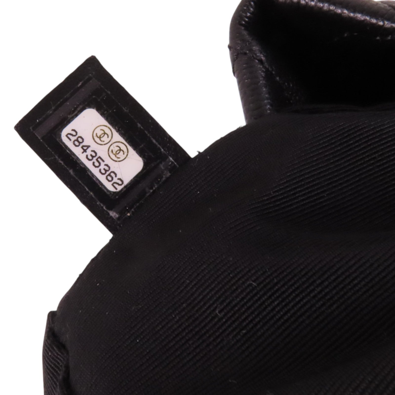 CHANEL 牛皮皮革Bucket Bag金扣鏈帶手挽肩背兩用袋