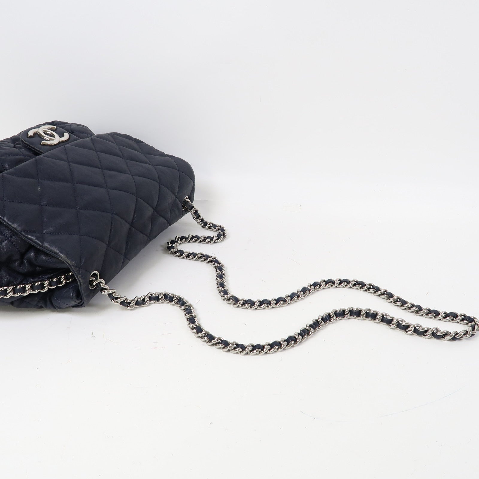 CHANEL 菱格牛皮皮革Chain Shoulder銀扣鏈帶肩背袋深藍色