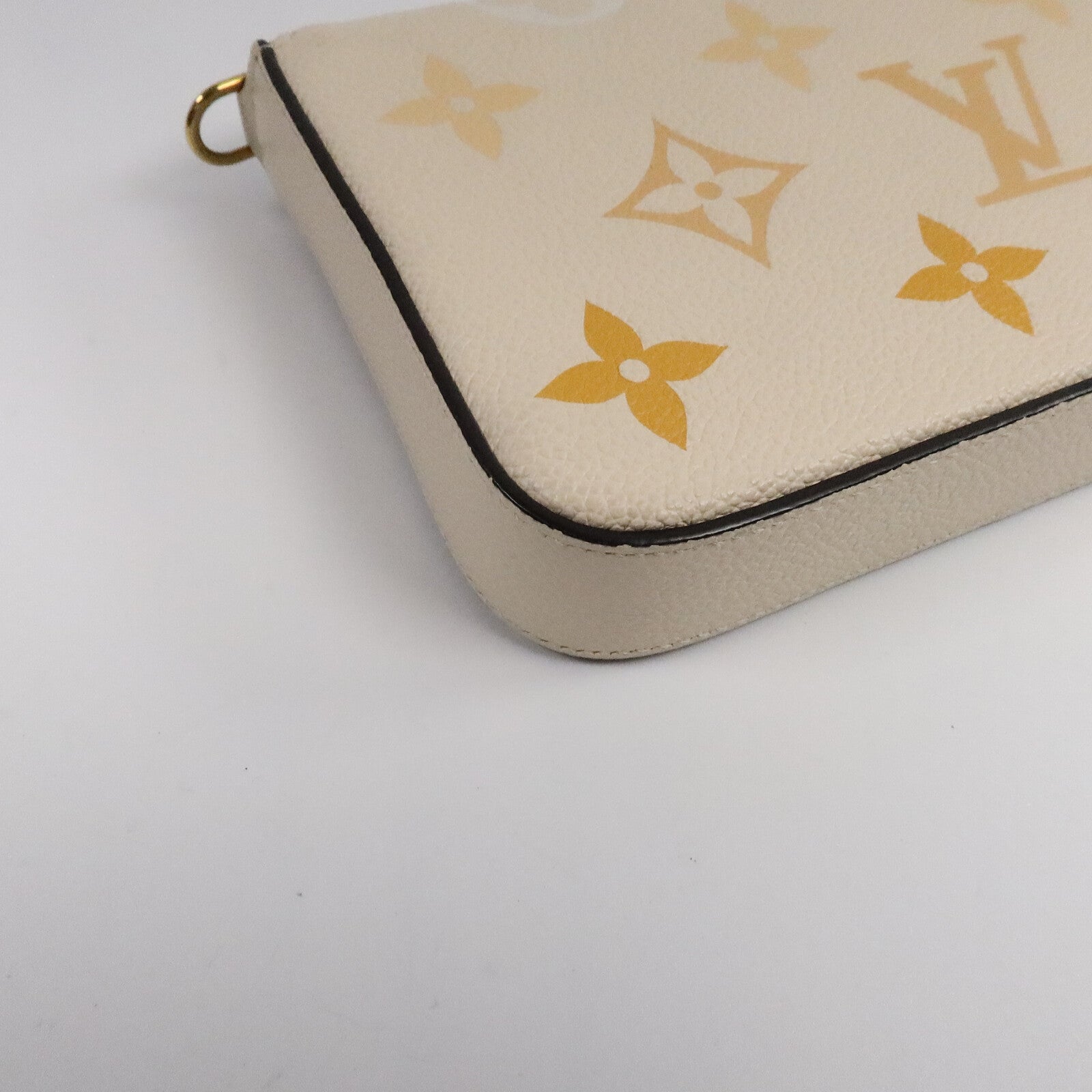 LOUIS VUITTON Monogram Empreinte Pochette Felicie肩背袋