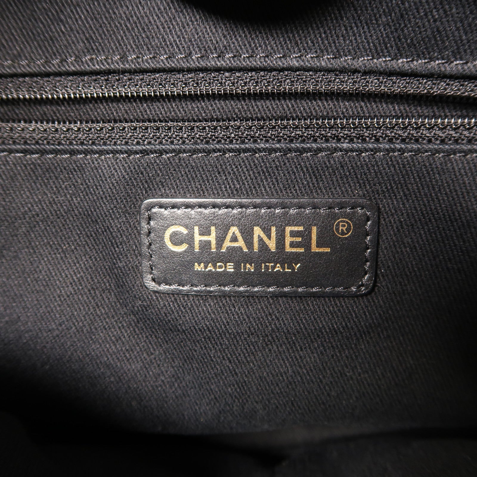 CHANEL Straw Deauville Tote金扣鏈帶肩背袋