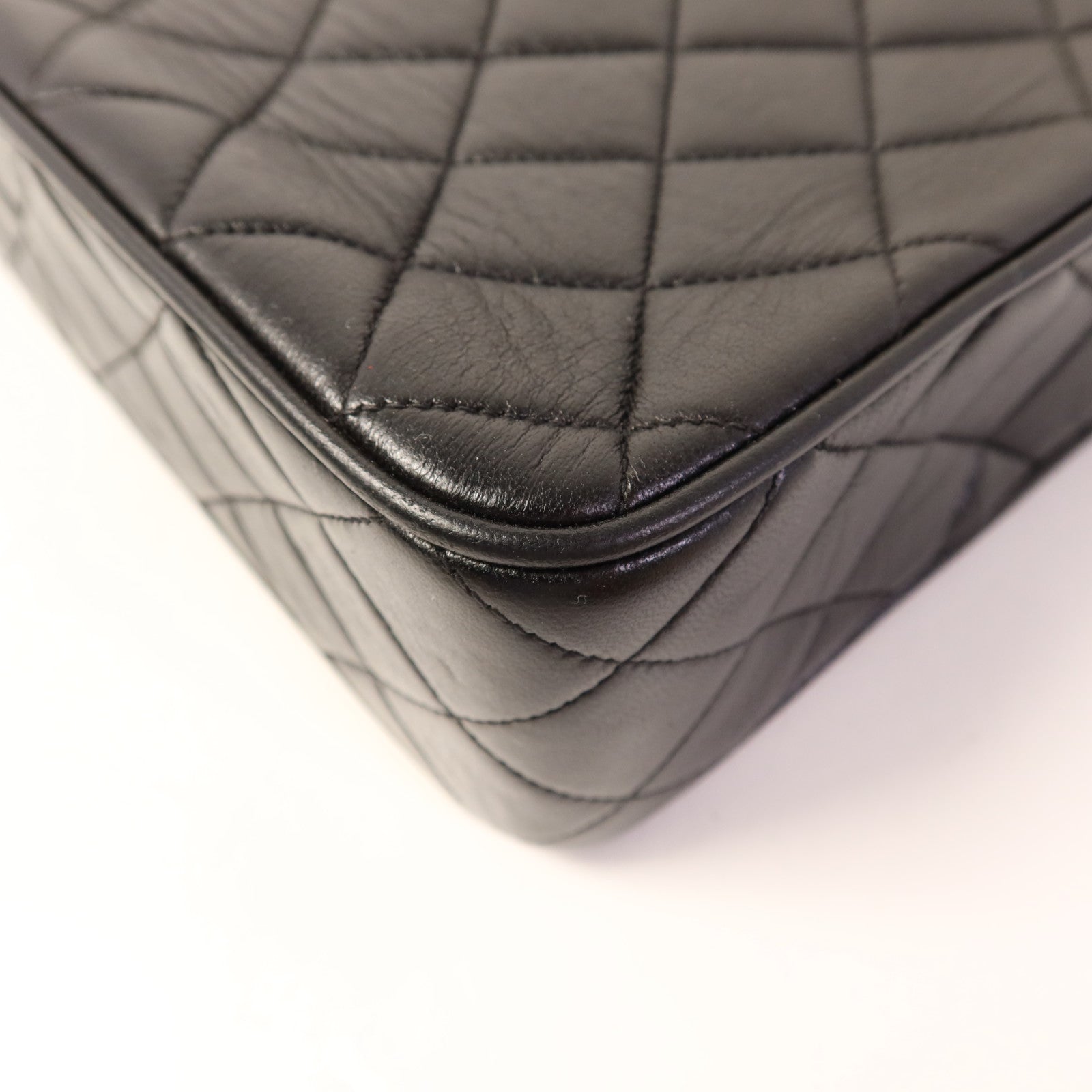 CHANEL 羊皮皮革Chain Shoulder金扣鏈帶肩背袋