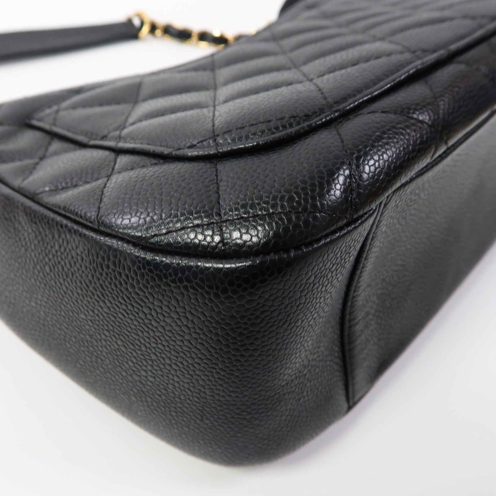 CHANEL 菱格牛皮皮革Vintage Shoulder Bag金扣肩背袋黑色