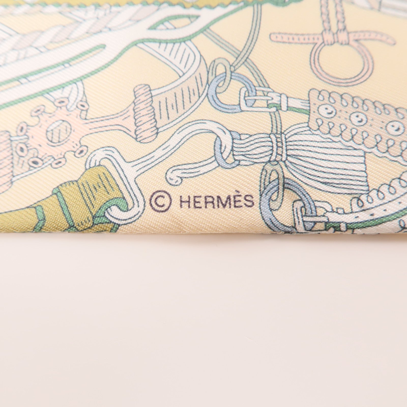 HERMES 絲質Twilly絲巾綠色/米色