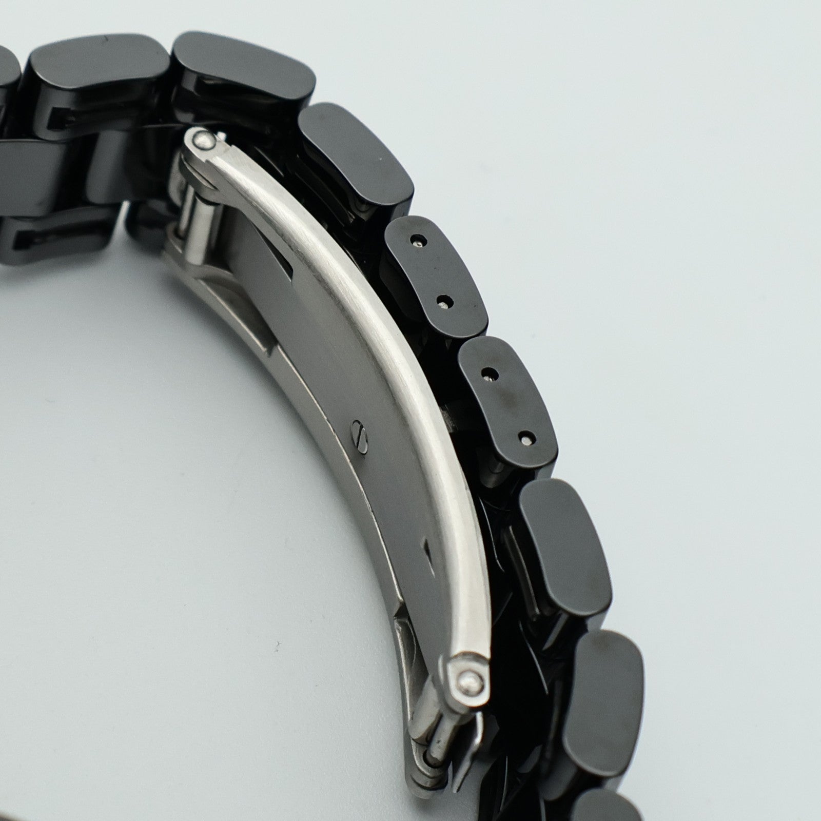 CHANEL J12 H0682