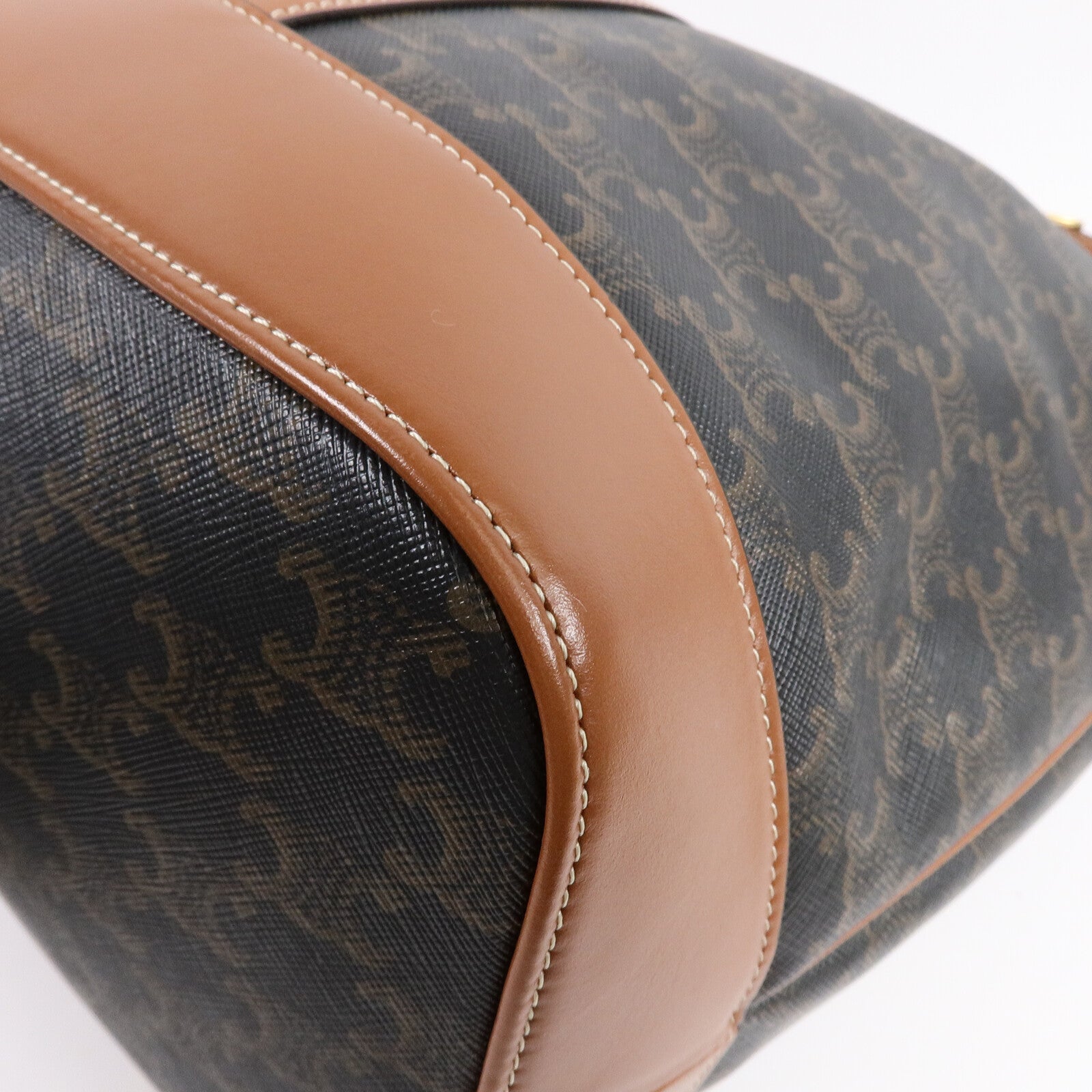 CELINE 塗層帆布Triomphe Bucket Medium肩背袋
