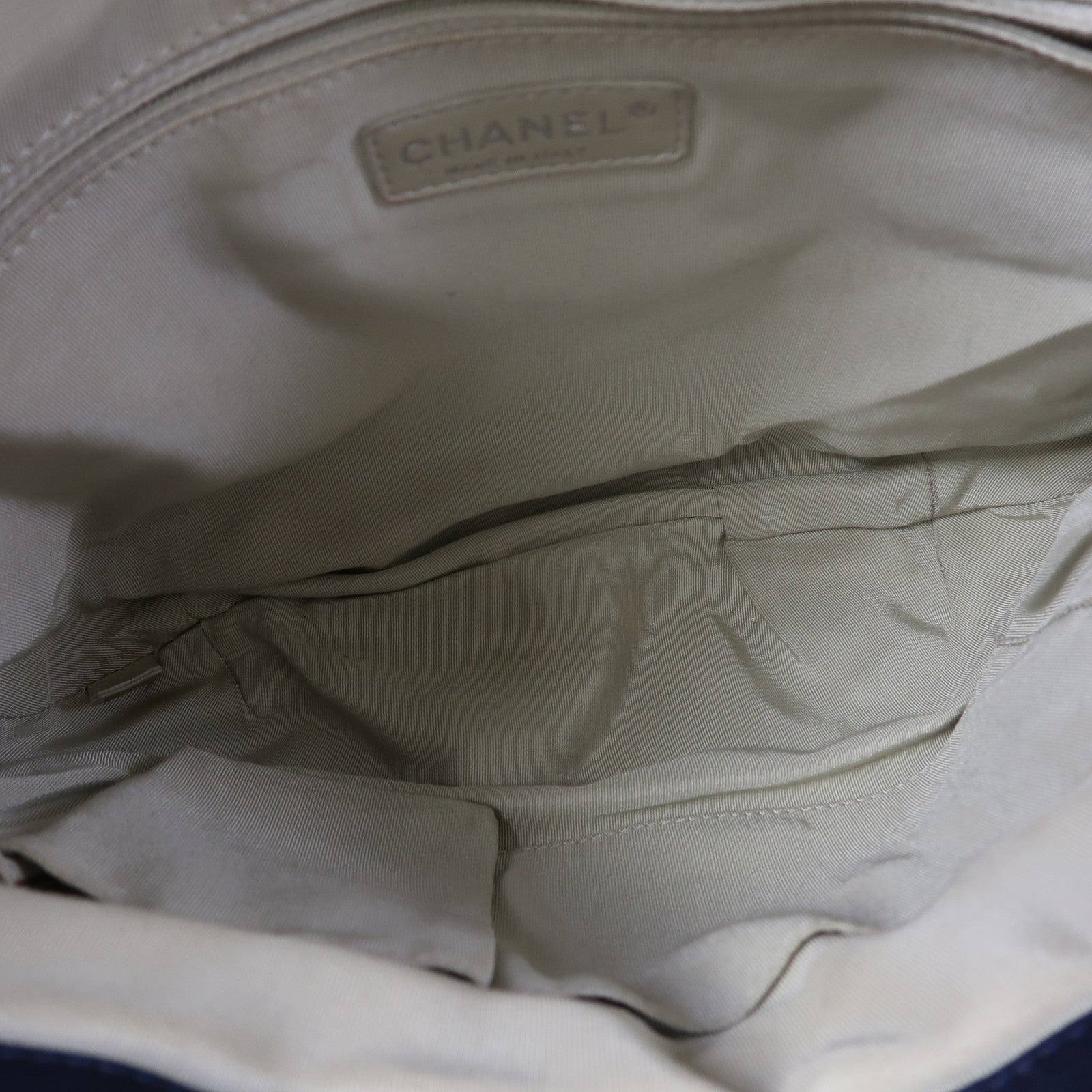 CHANEL 菱格牛皮皮革Chain Shoulder銀扣鏈帶肩背袋深藍色