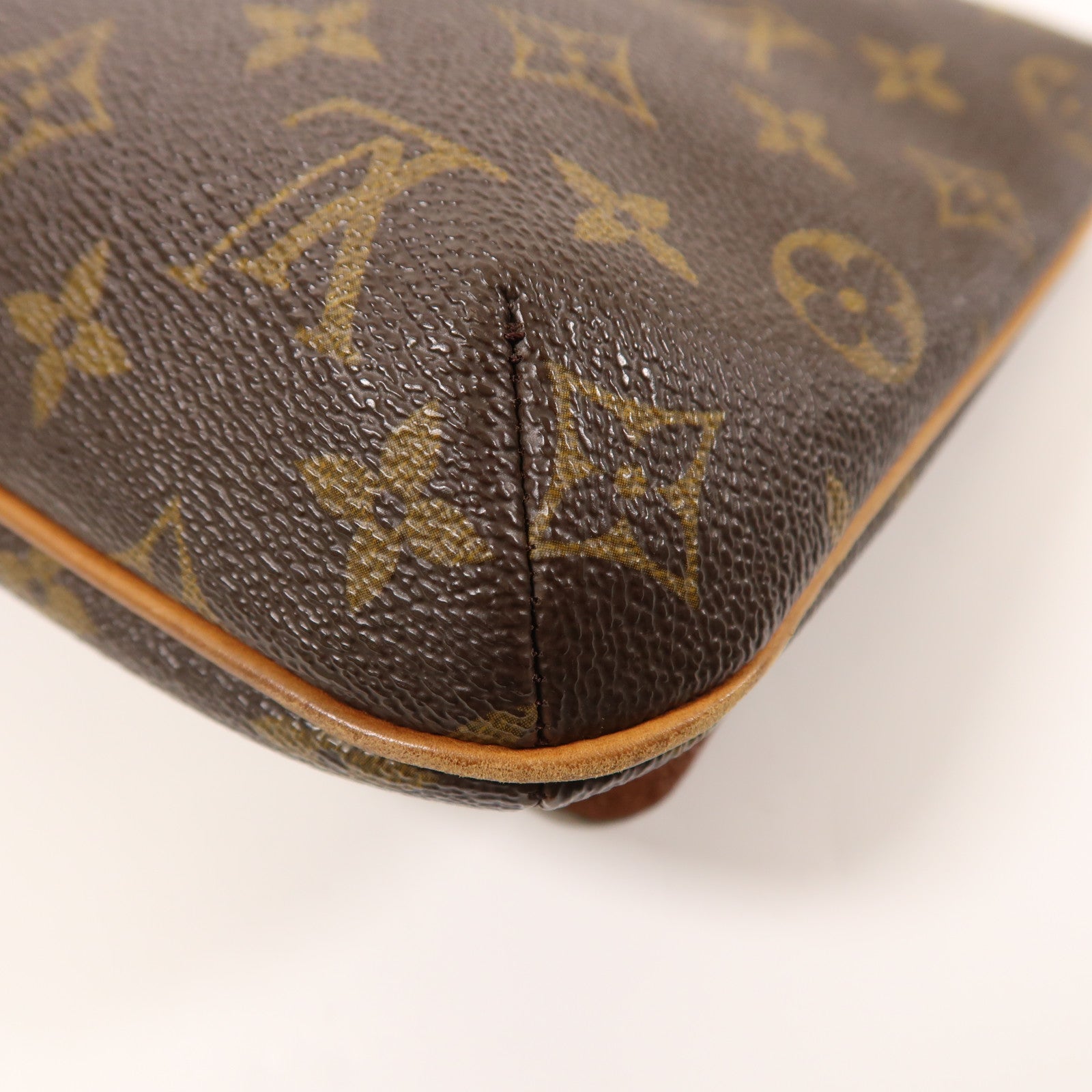 LOUIS VUITTON Monogram Musette Tango Long Shoulder金扣肩背袋