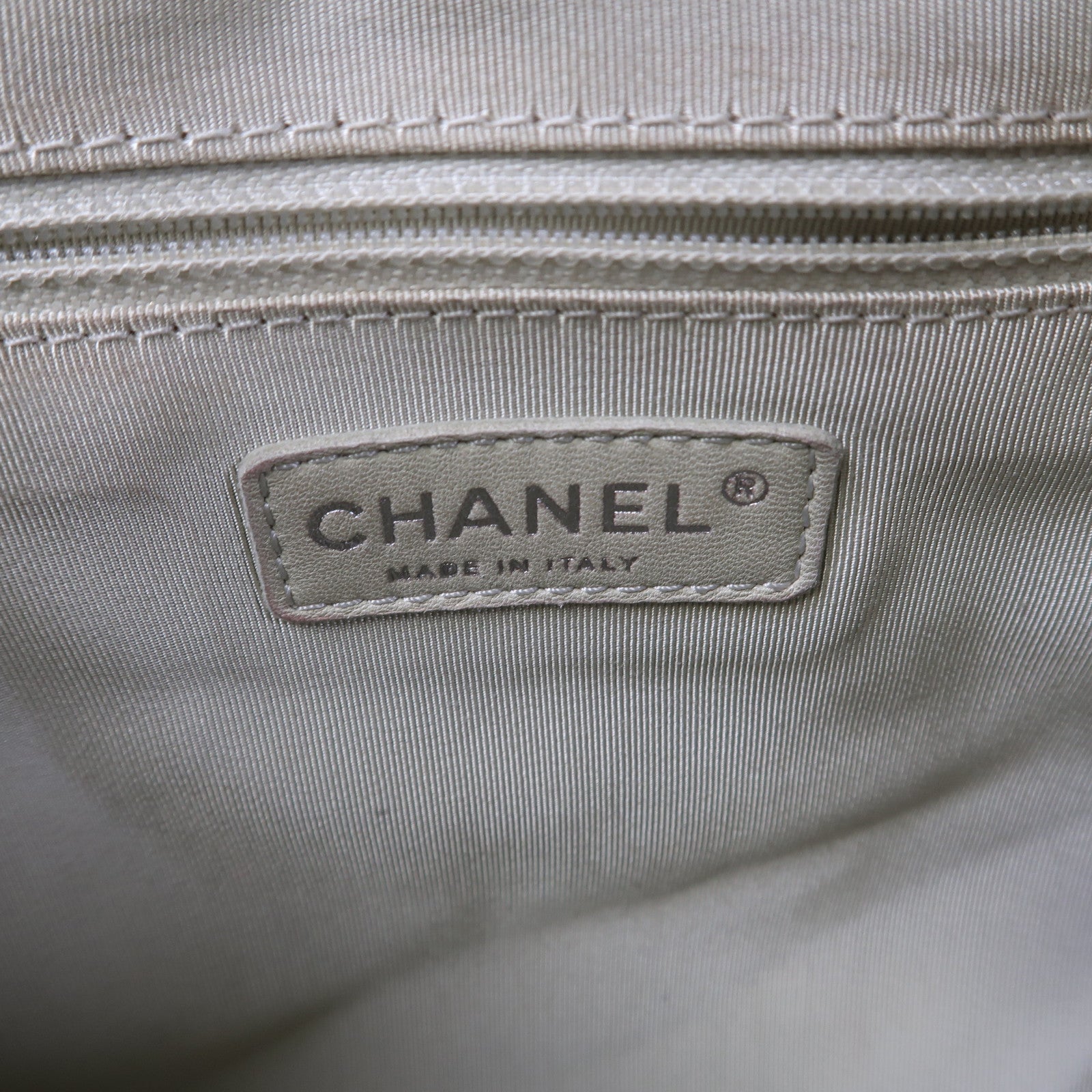 CHANEL 菱格牛皮皮革Chain Shoulder銀扣鏈帶肩背袋深藍色