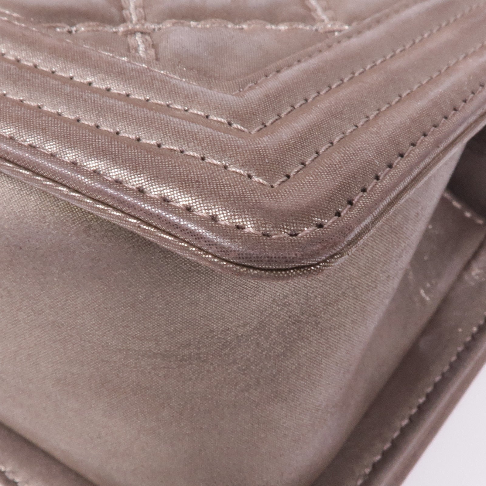 CHANEL 牛皮皮革Boy 20 Chain Shoulder Bag銀扣鏈帶肩背袋