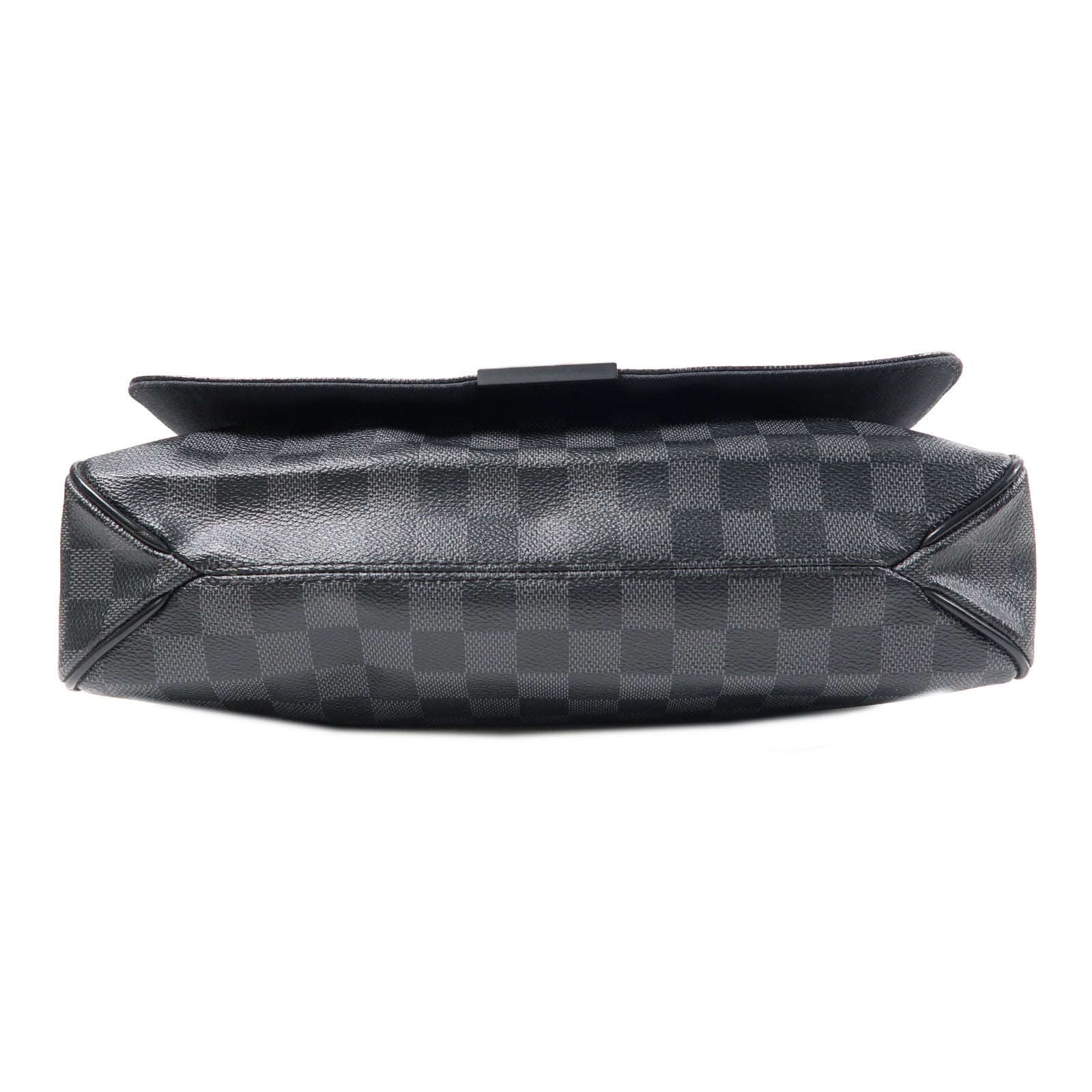 LOUIS VUITTON Damier Graphite District PM銀扣肩背袋黑色