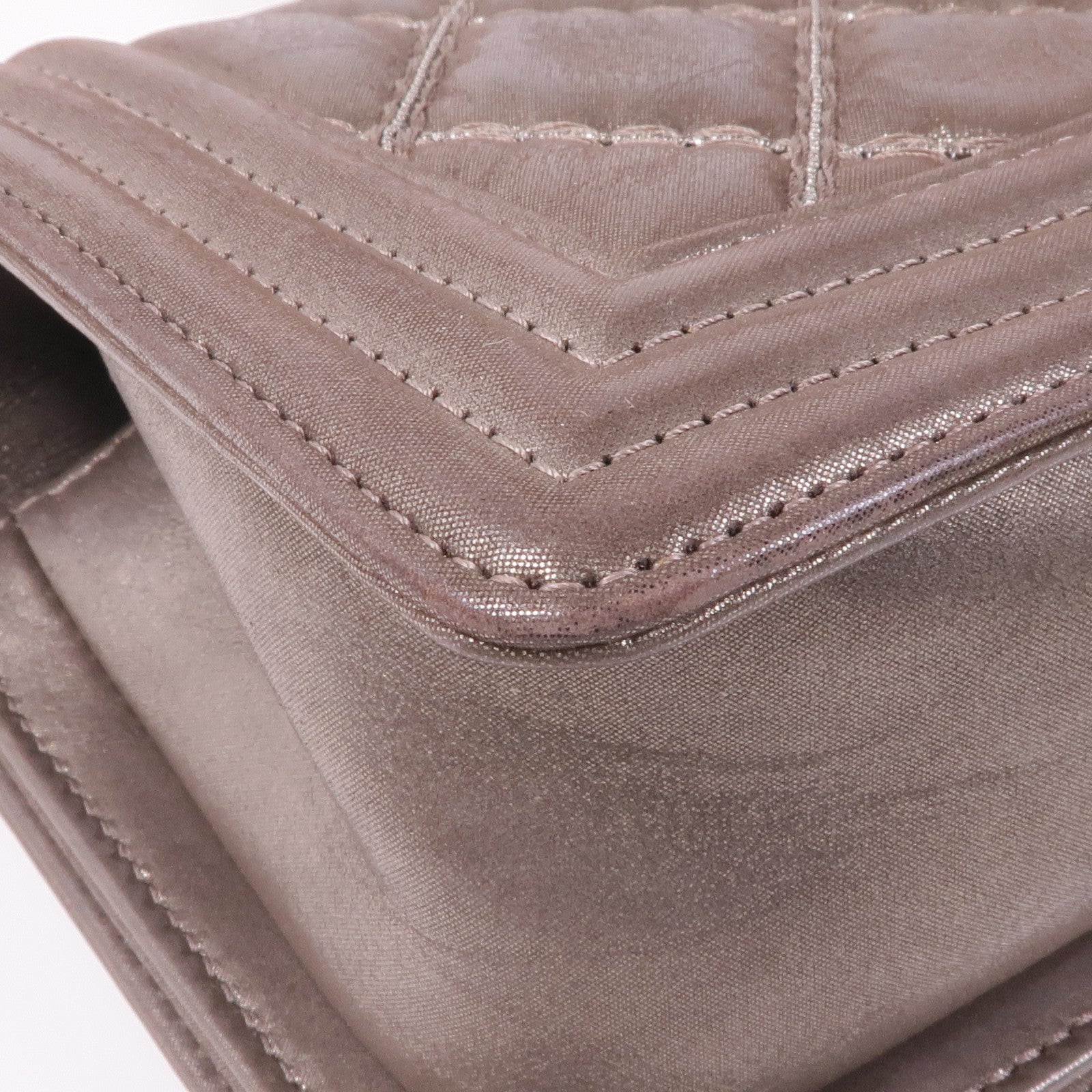 CHANEL 牛皮皮革Boy 20 Chain Shoulder Bag銀扣鏈帶肩背袋