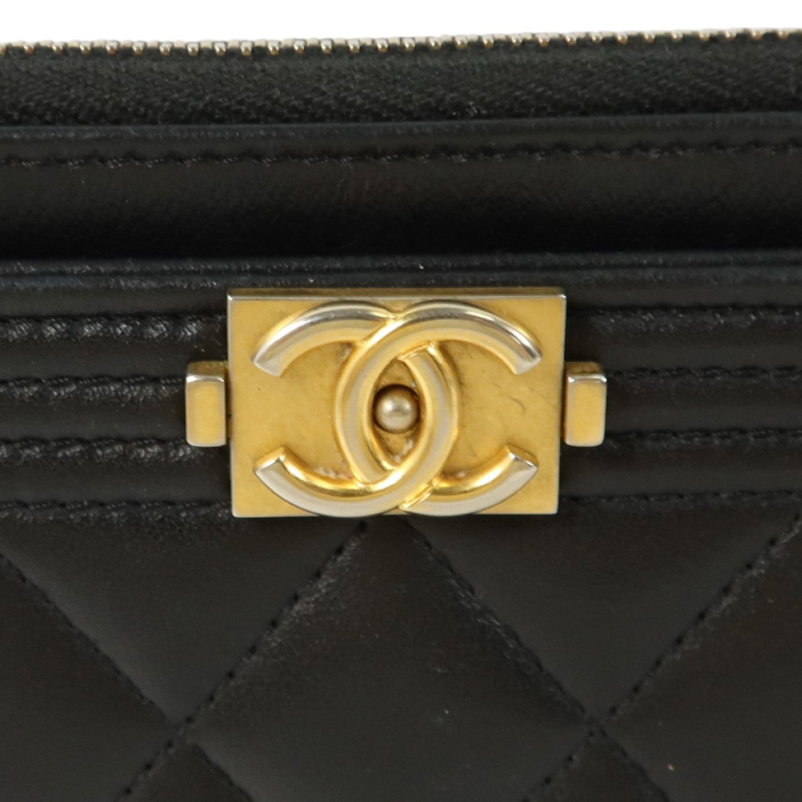 CHANEL 羊皮皮革Boy Chanel Zipper Long Wallet金扣長錢包