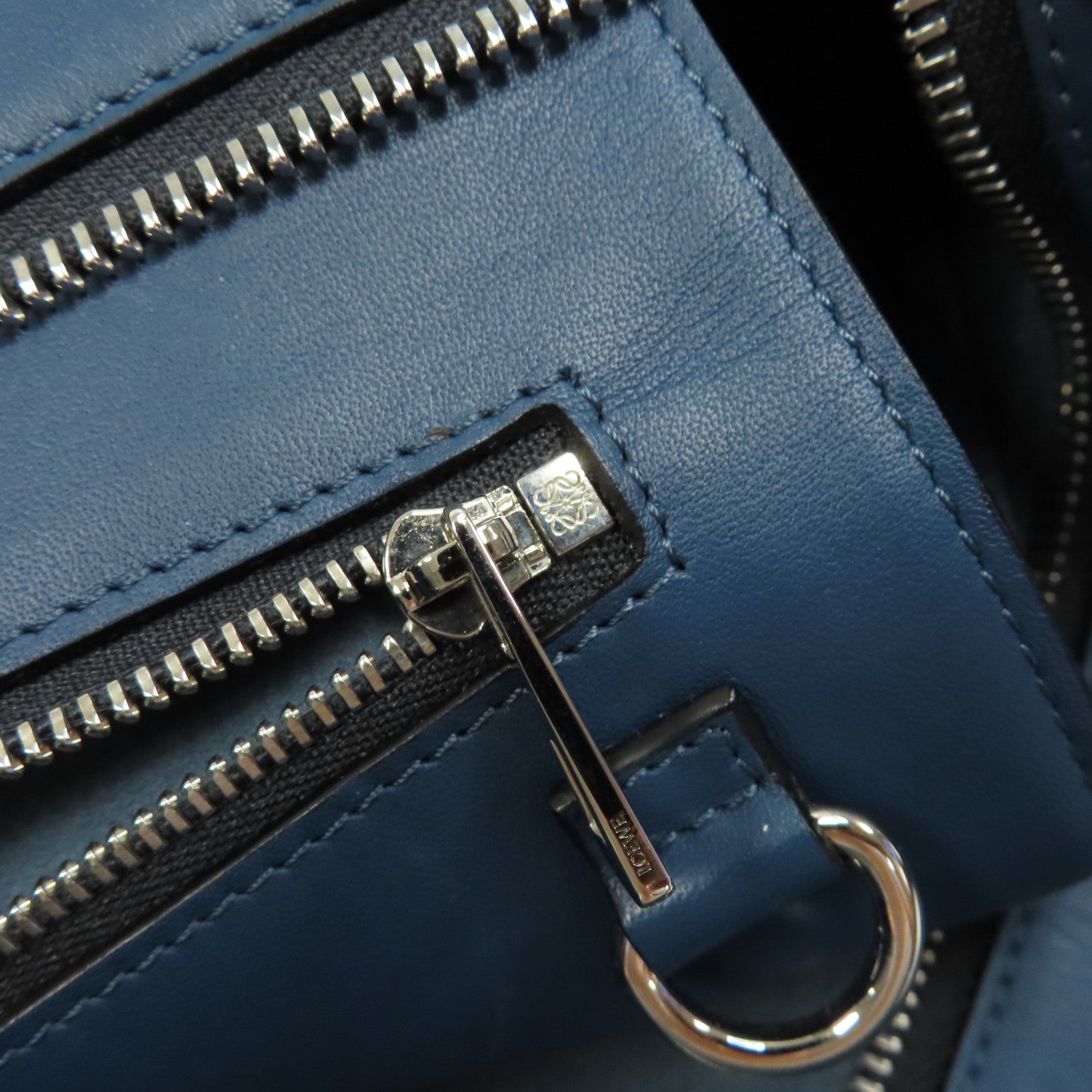 LOEWE 牛皮皮革Tote Bag銀扣手挽袋藍色