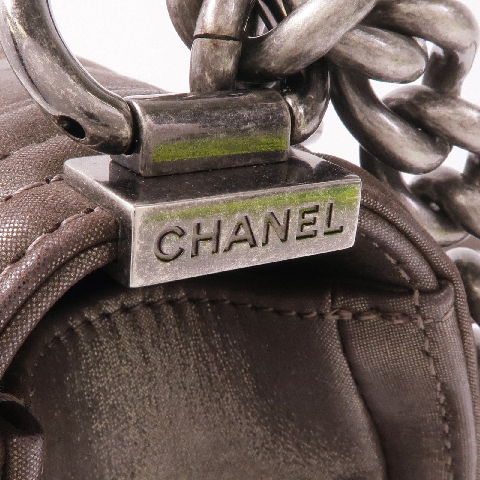 CHANEL 牛皮皮革Boy 20 Chain Shoulder Bag銀扣鏈帶肩背袋