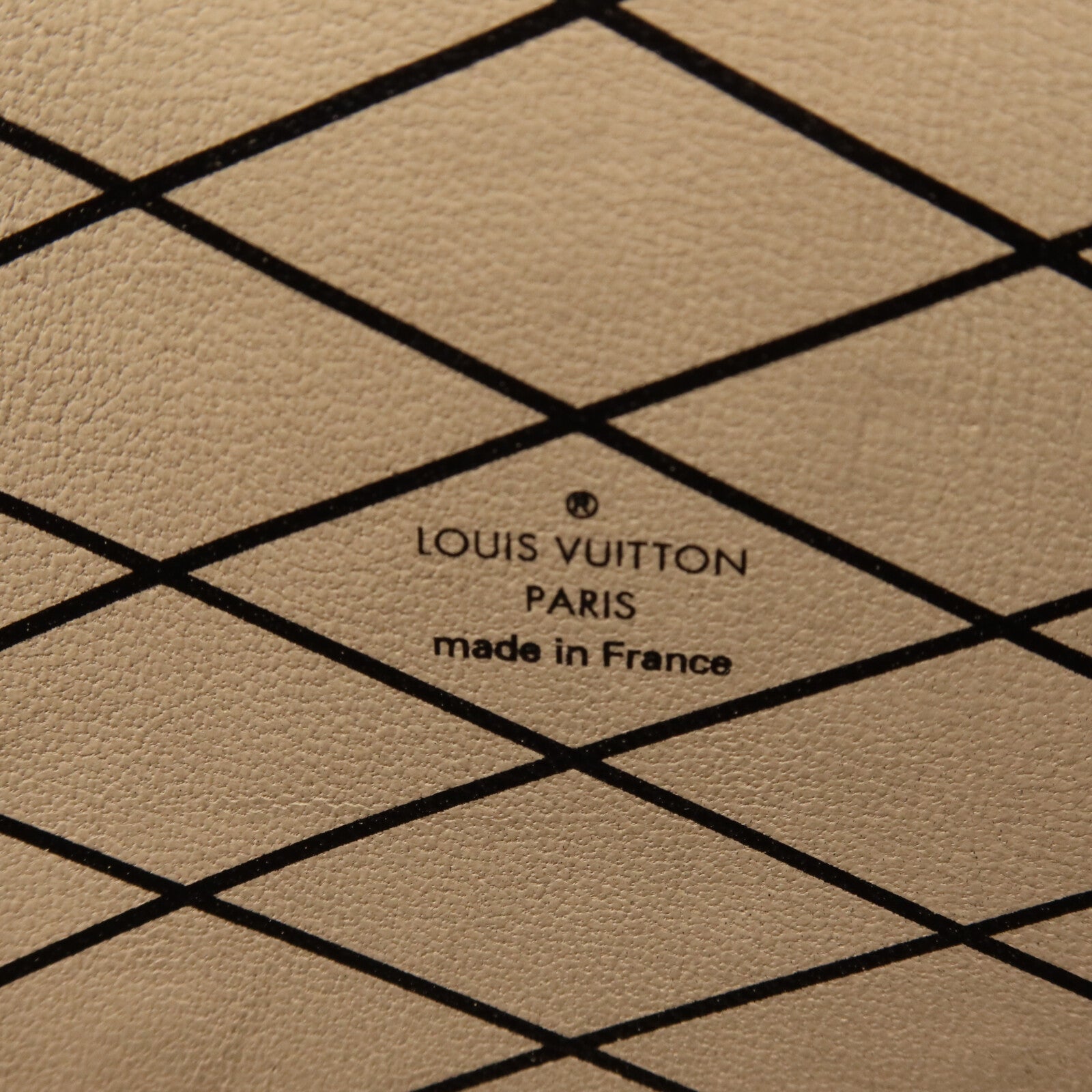LOUIS VUITTON Epi Trunk Clutch鏈帶肩背袋