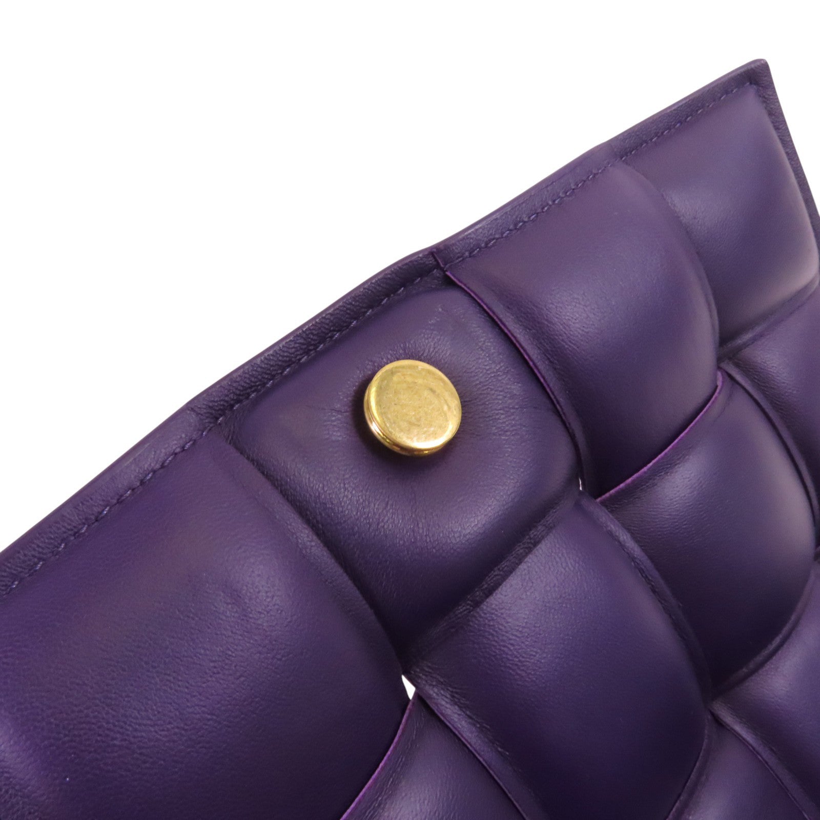 BOTTEGA VENETA 漆皮皮革Panted Cassette金扣肩背袋