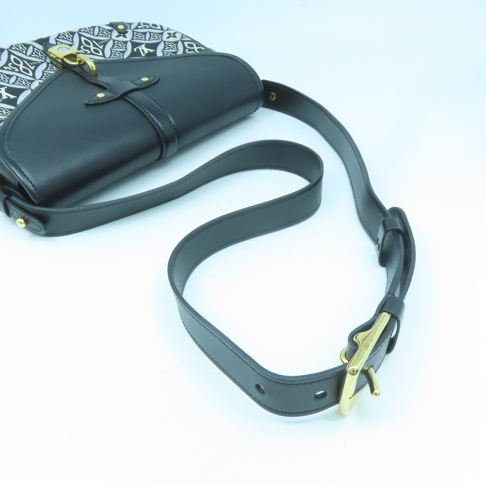 LOUIS VUITTON Monogram Jacquard Since 1854 Neo Saumur MM金扣肩背袋黑色