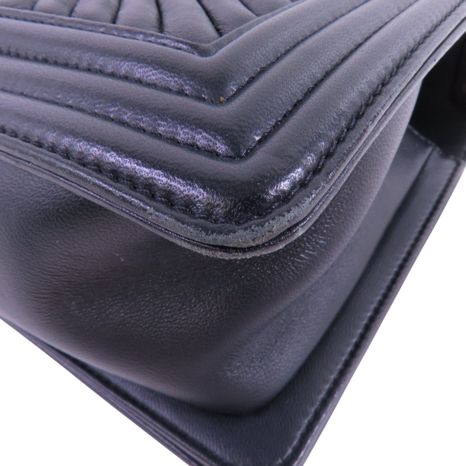 CHANEL 羊皮皮革Boy 25銀扣鏈帶肩背袋