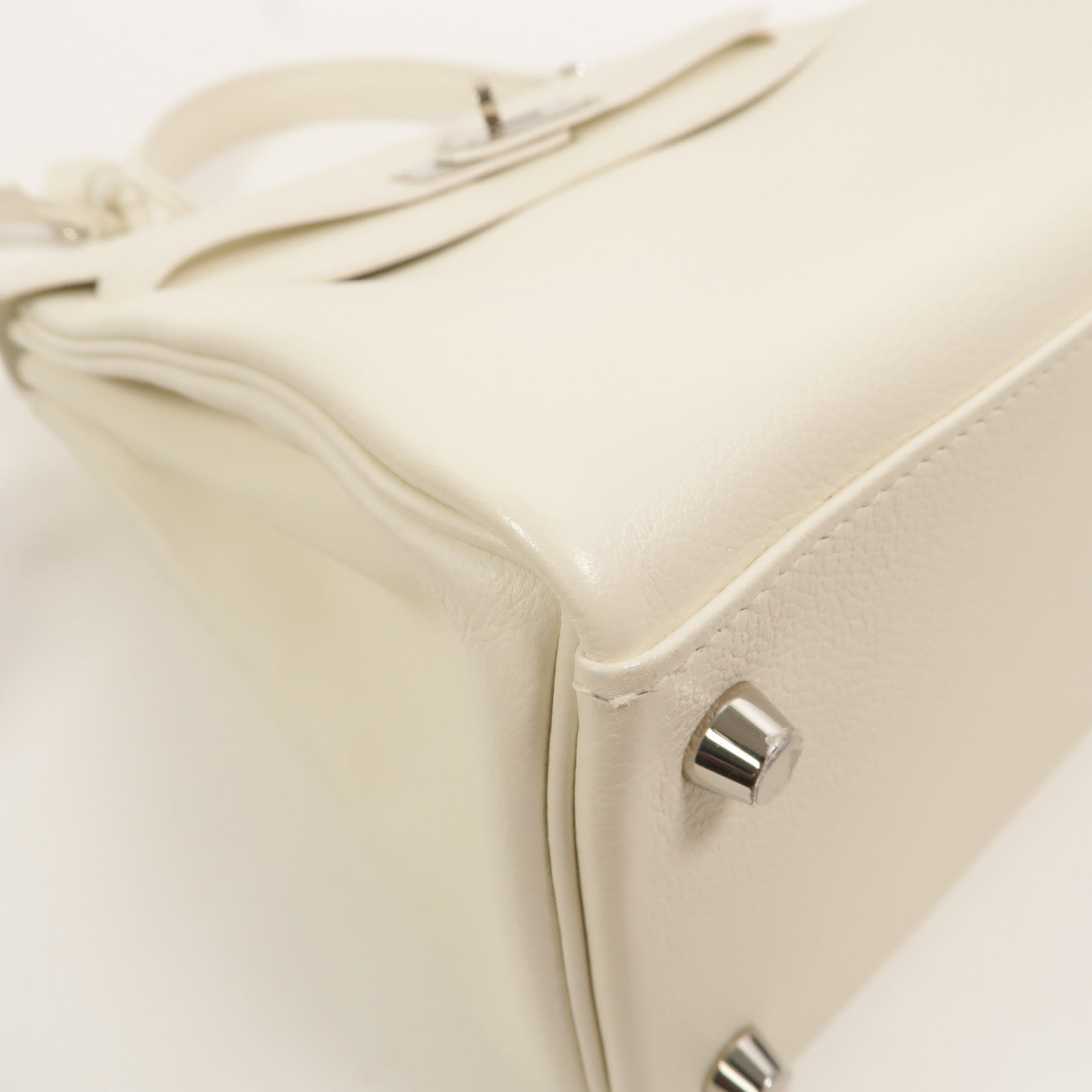 HERMES Evercolor皮革Kelly 28手挽肩背兩用袋Blanc