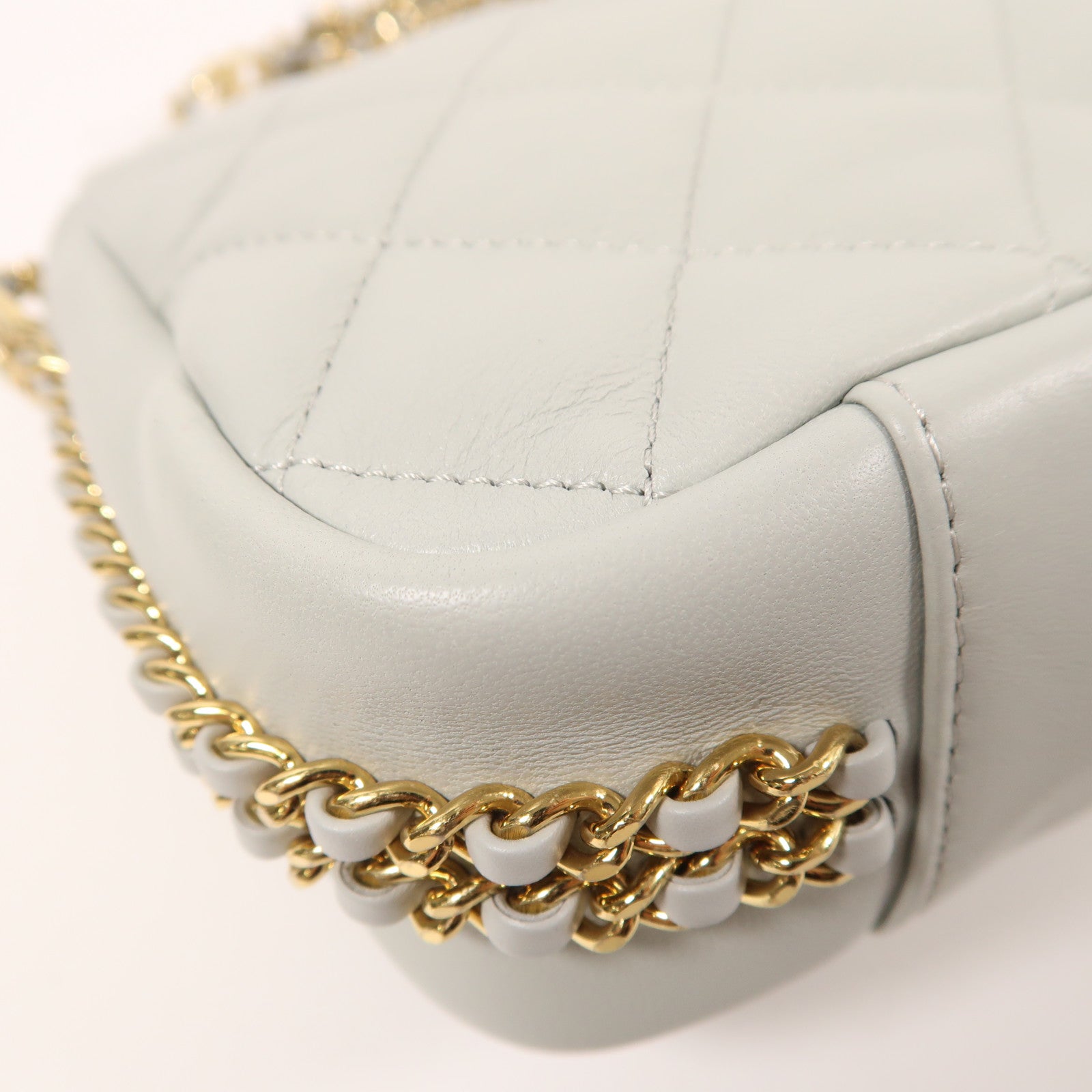 CHANEL 牛皮皮革Chain Shoulder金扣鏈帶肩背袋