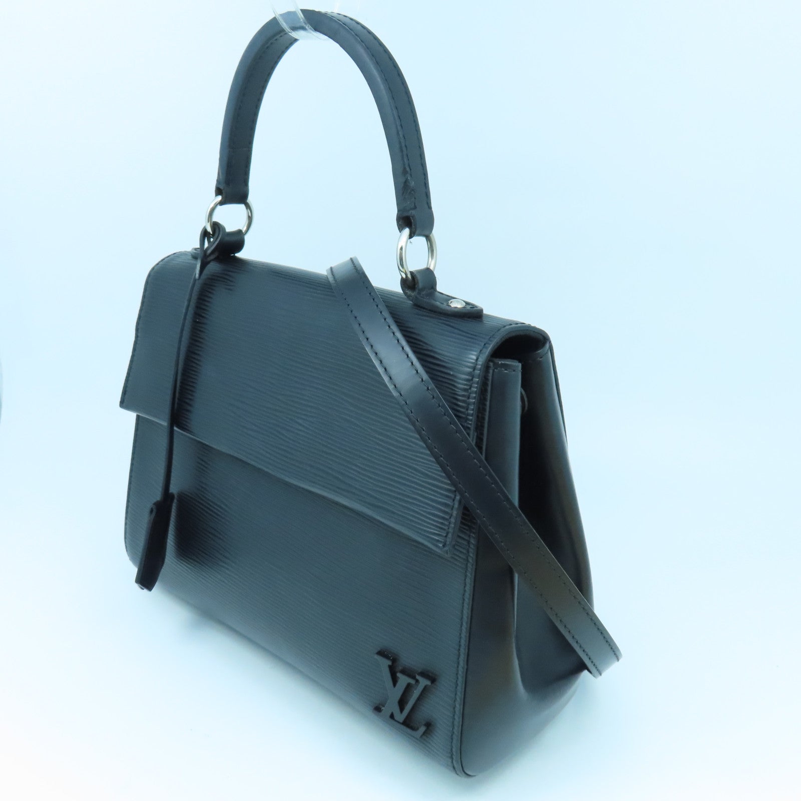 LOUIS VUITTON Epi Cluny BB银扣手挽肩背两用袋黑色