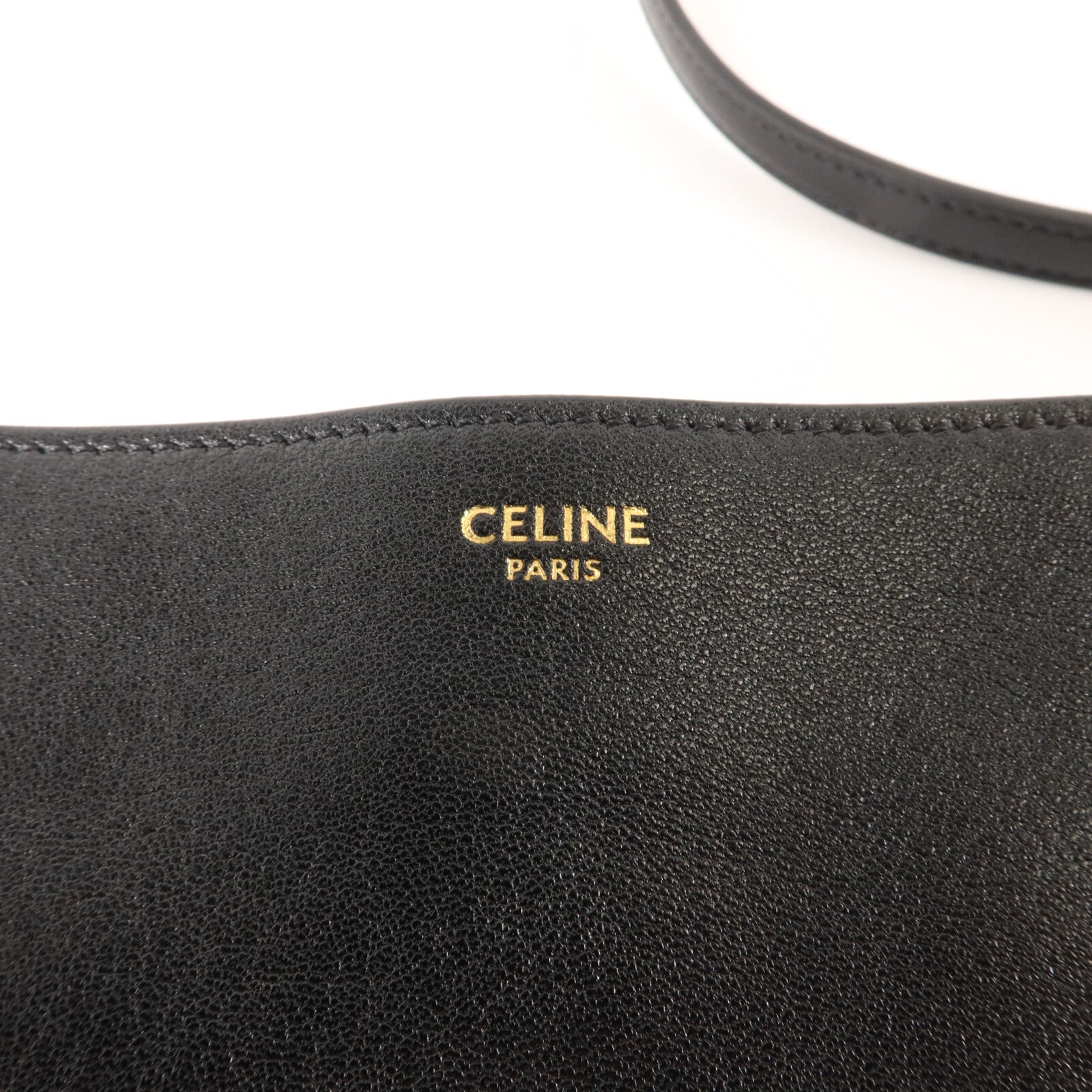 CELINE 牛皮皮革Soft Triomphe Besace肩背袋