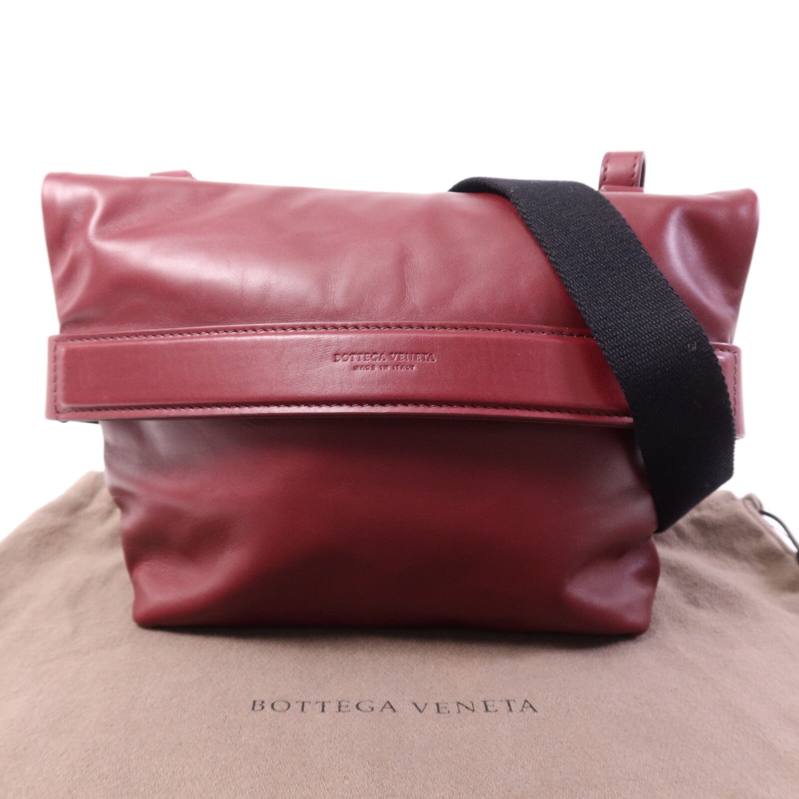BOTTEGA VENETA 【激減優惠】牛皮皮革Marco Poio Messenger Bag銀扣肩背袋