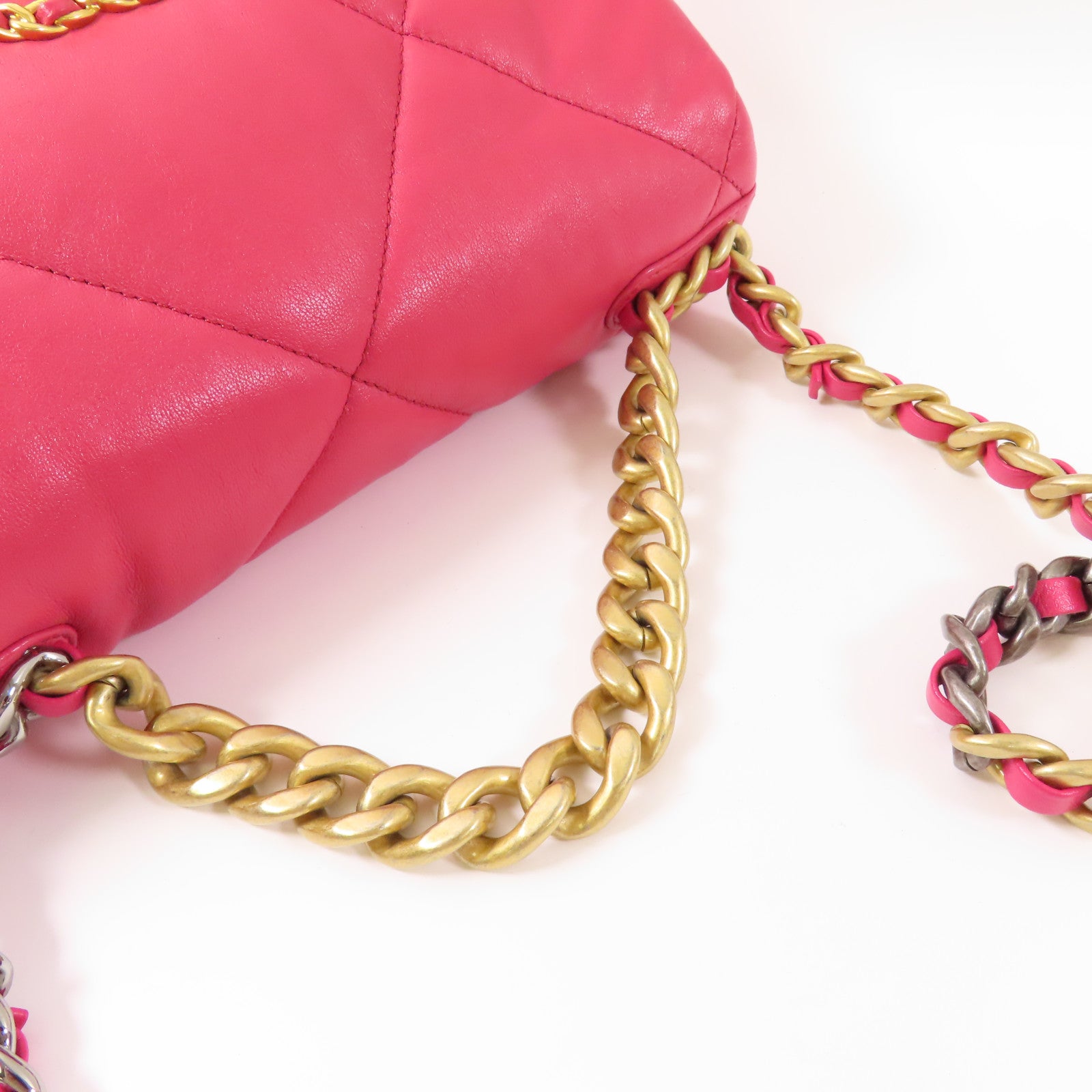 CHANEL 【激減優惠】羊皮皮革Chanel 19 Flap Bag金扣手挽肩背兩用袋