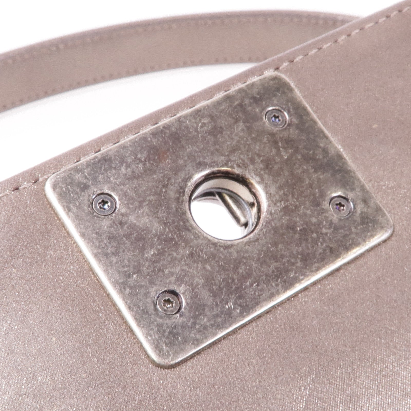 CHANEL 牛皮皮革Boy 20 Chain Shoulder Bag銀扣鏈帶肩背袋