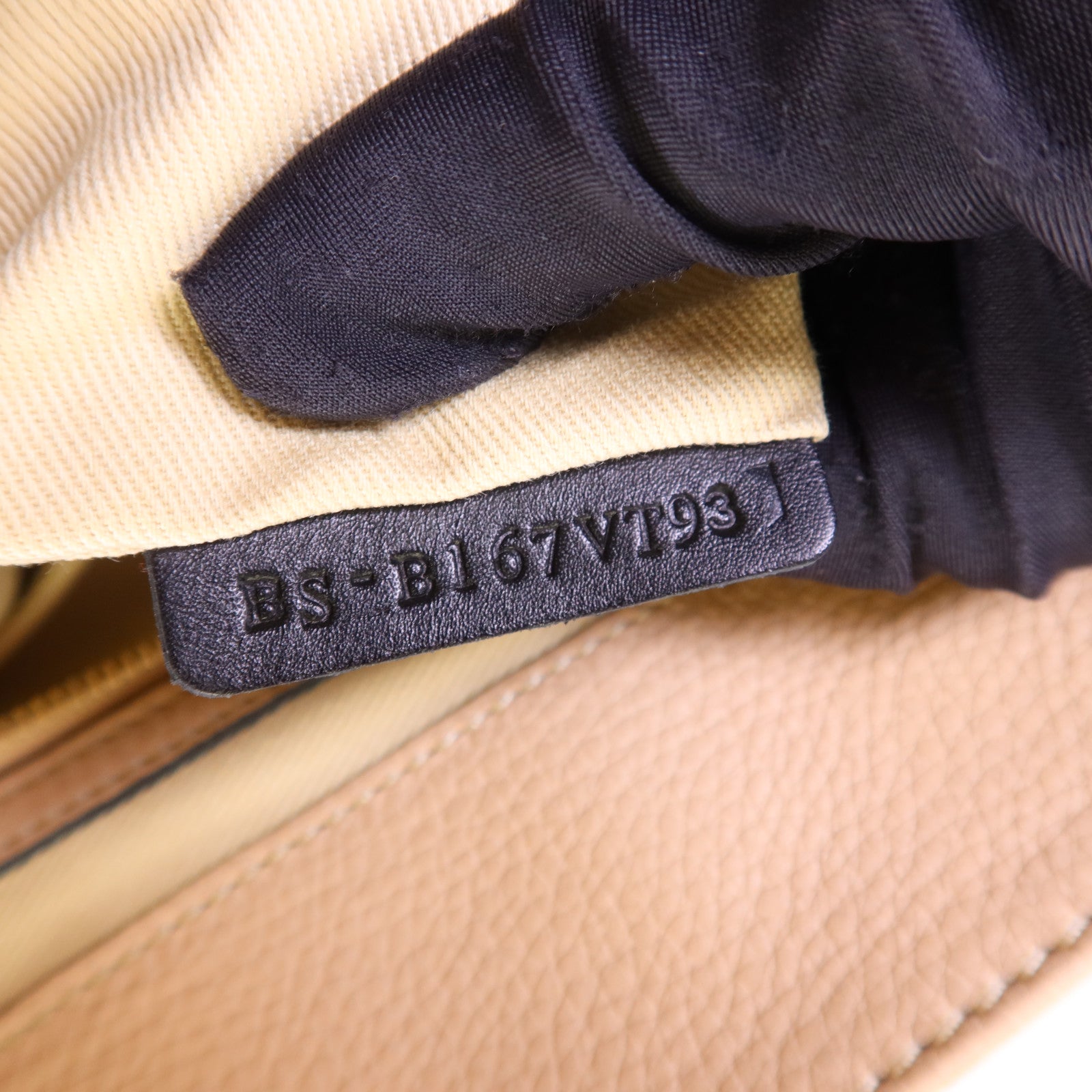 Valentino 【激減優惠】牛皮皮革Shoulder Bag金扣肩背袋