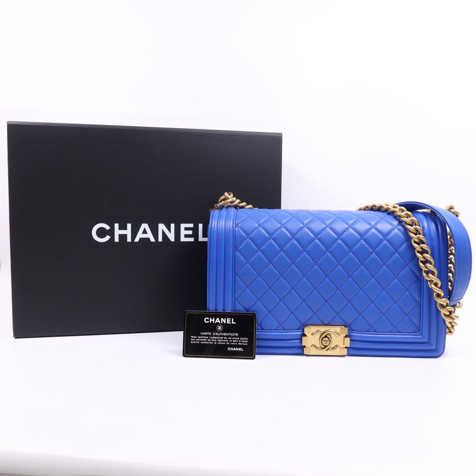 CHANEL 羊皮皮革Boy 28金扣鏈帶肩背袋