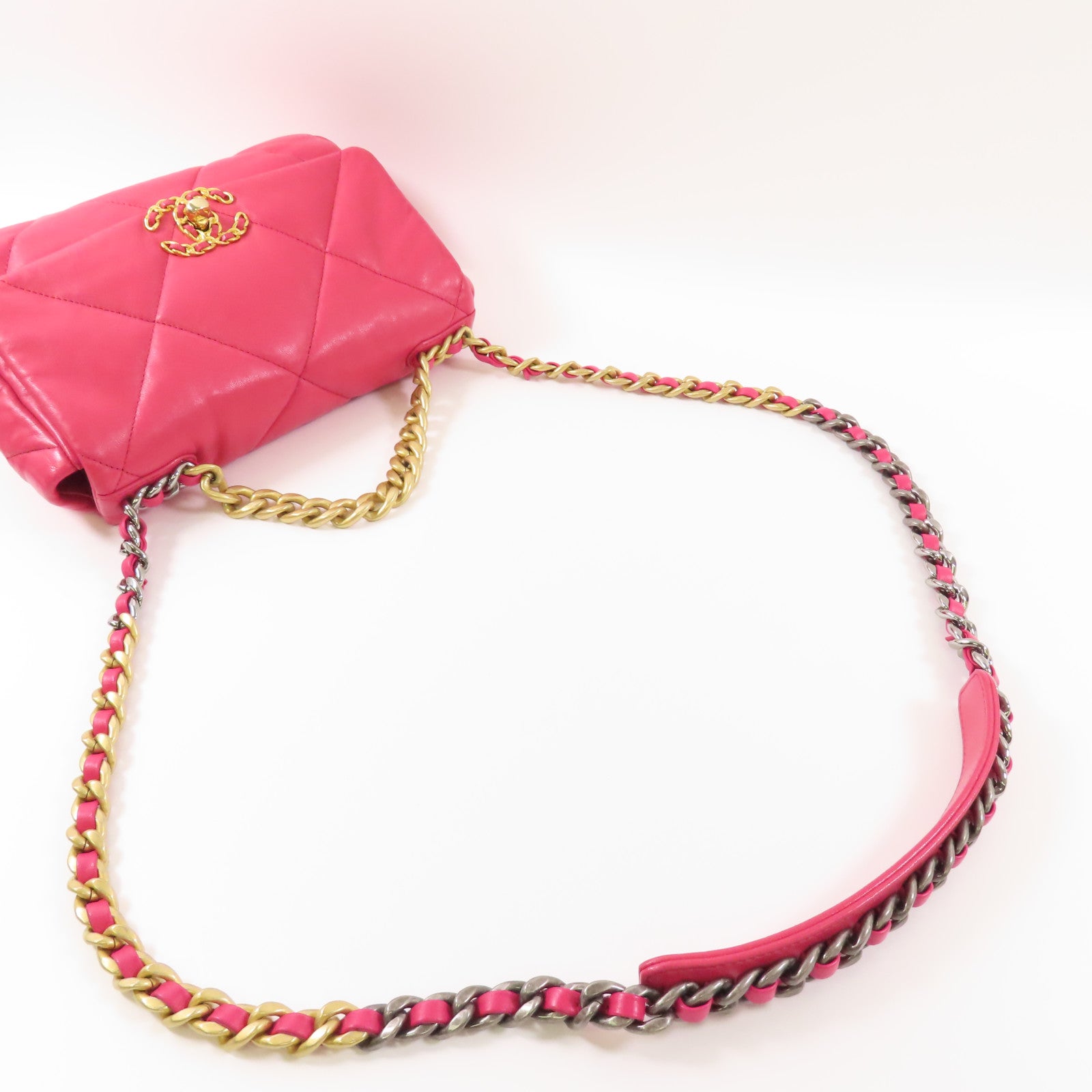 CHANEL 【激減優惠】羊皮皮革Chanel 19 Flap Bag金扣手挽肩背兩用袋