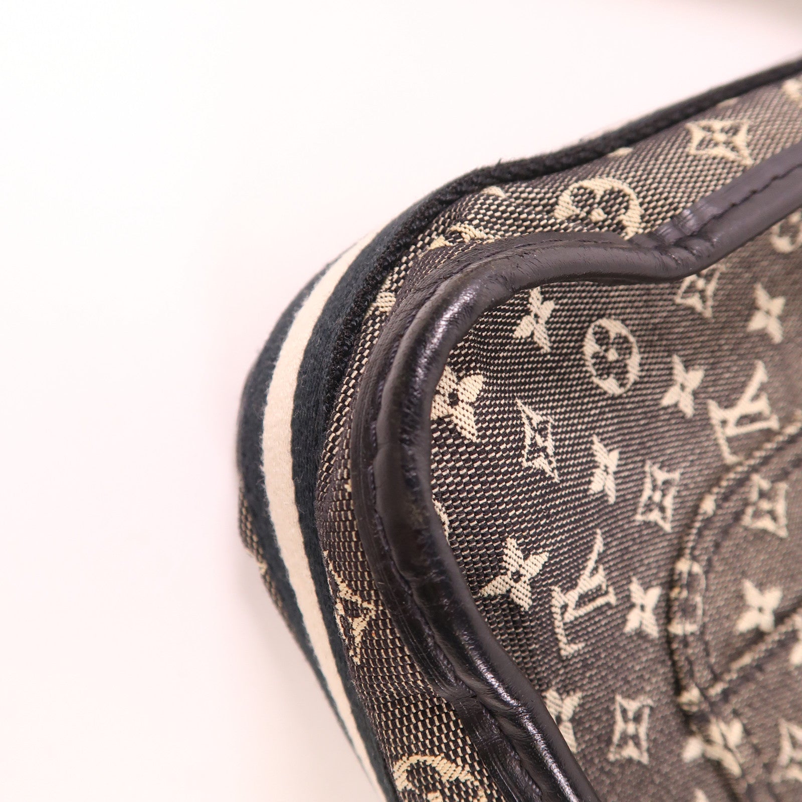 LOUIS VUITTON Monogram Mini Marie Kate金扣肩背袋