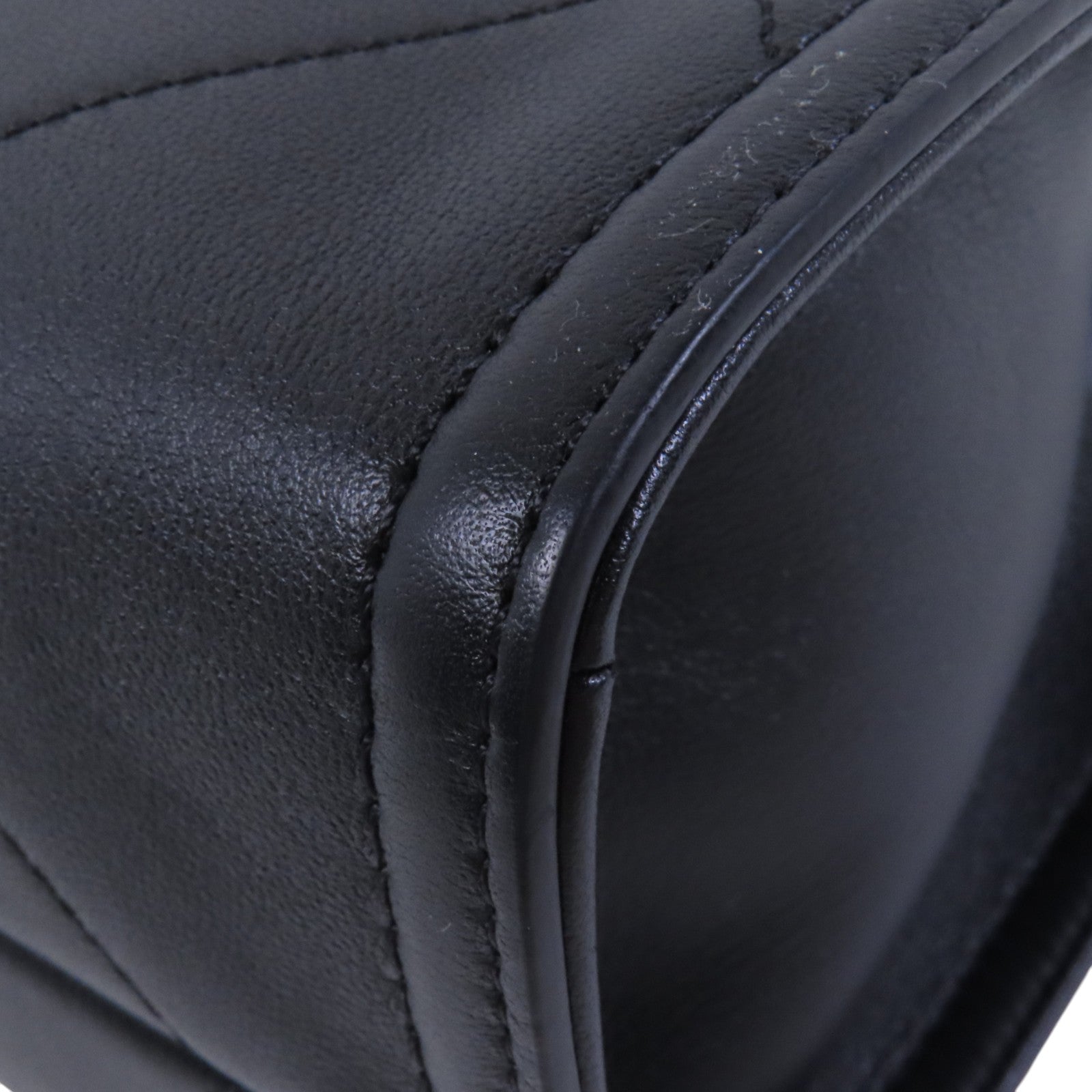 CHANEL 羊皮皮革Matelasse金扣鏈帶肩背袋