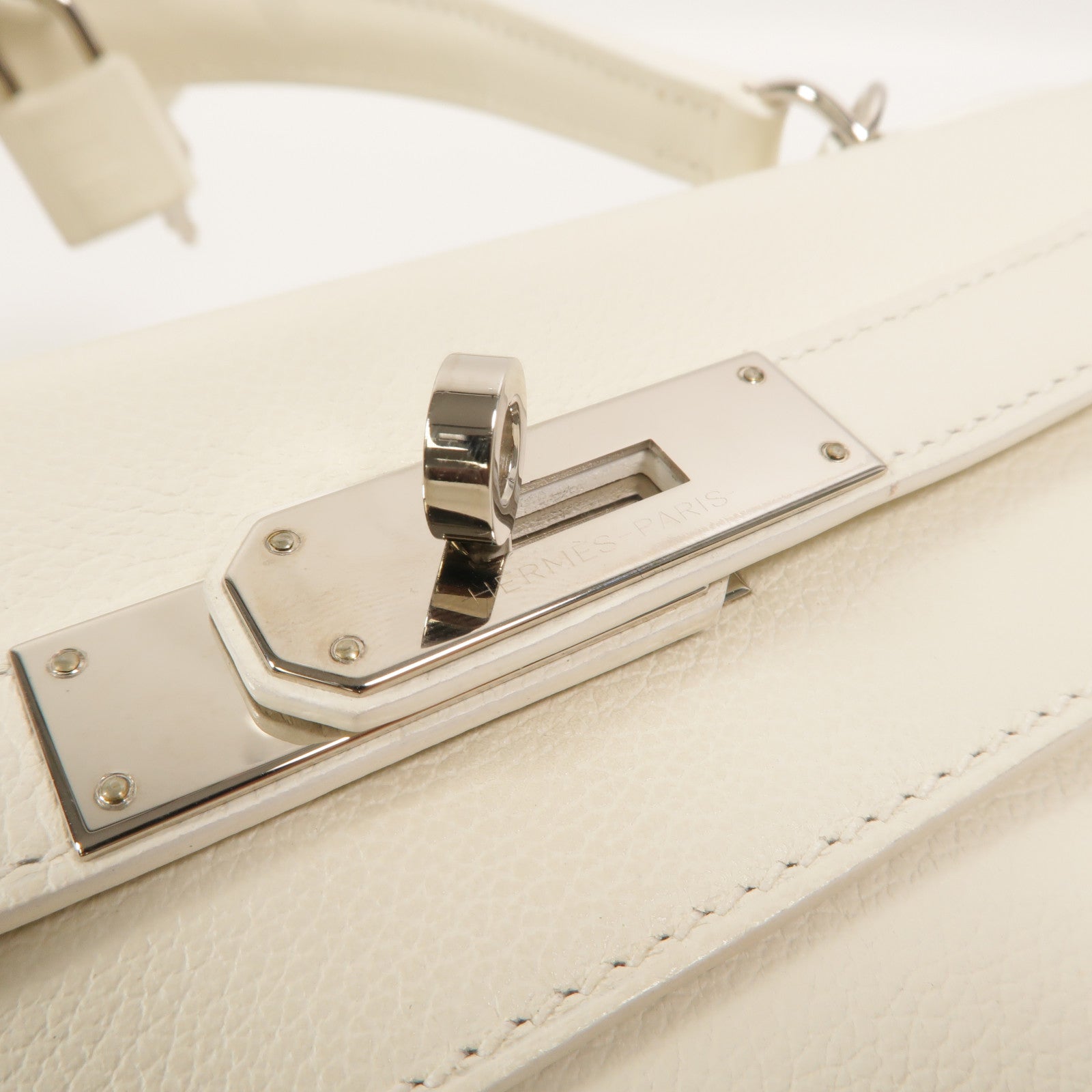 HERMES Evercolor皮革Kelly 28手挽肩背兩用袋Blanc