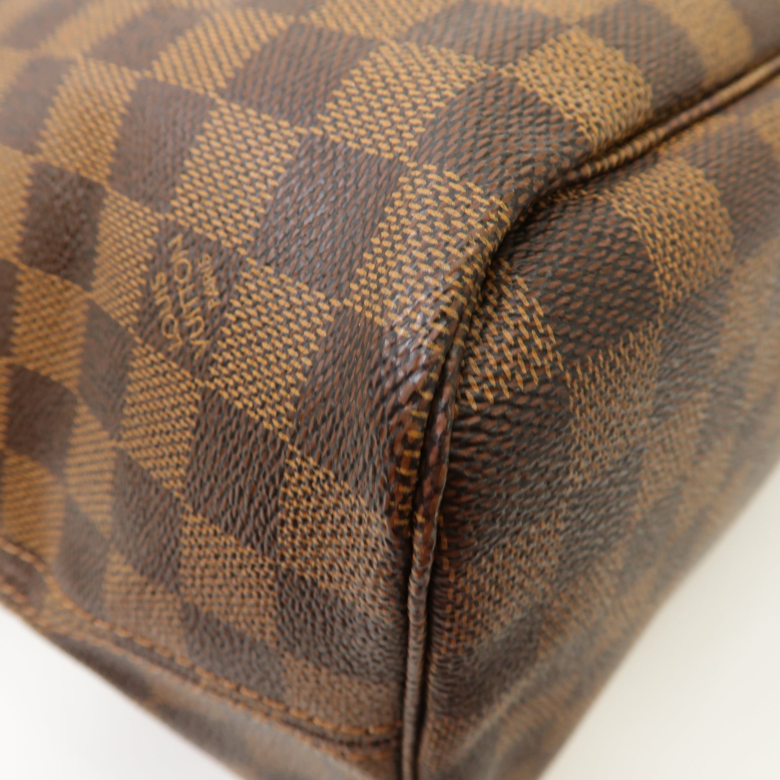 LOUIS VUITTON Damier Neverfull MM金扣手挽袋啡色