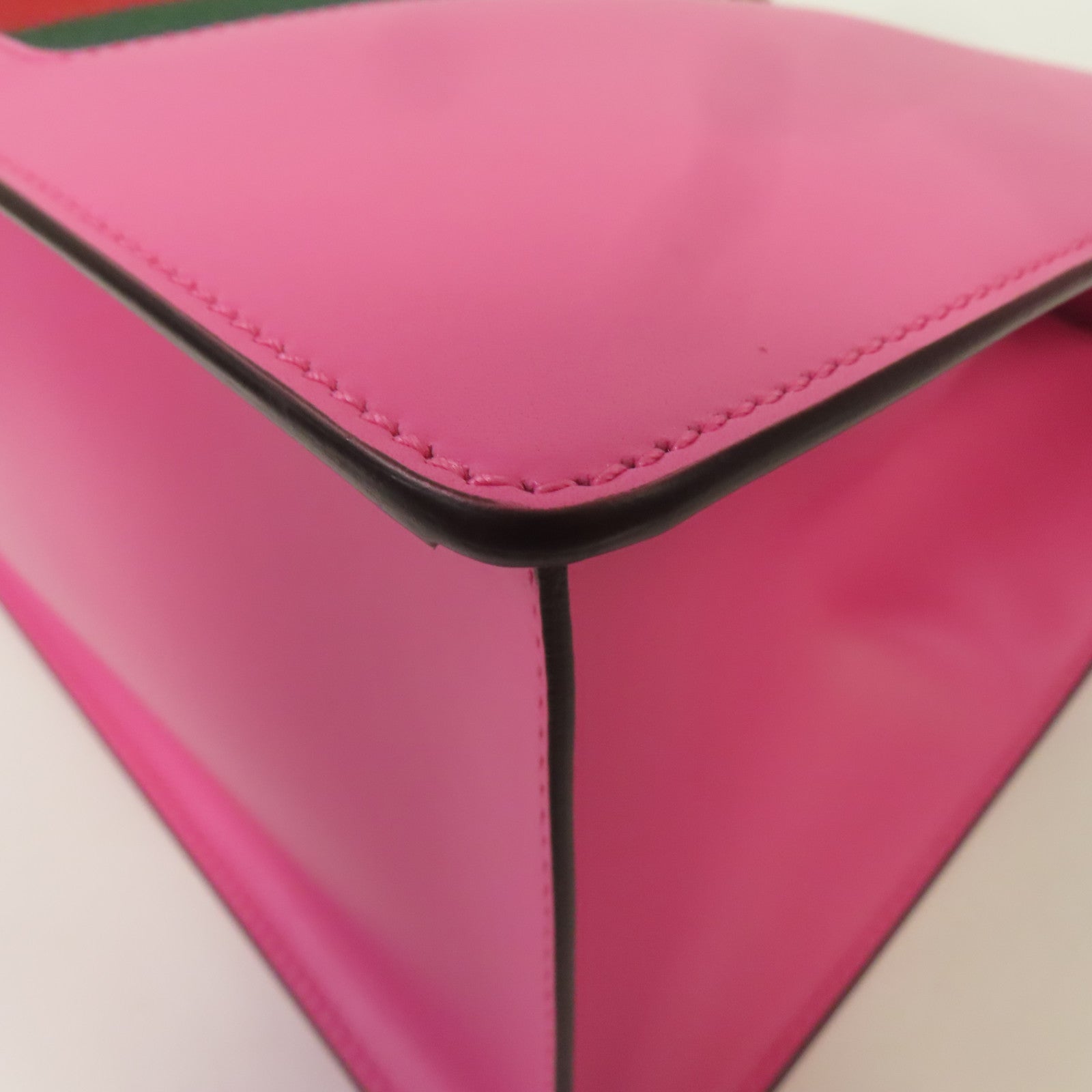 GUCCI 牛皮皮革Sylvie Medium金扣手挽肩背兩用袋粉紅色